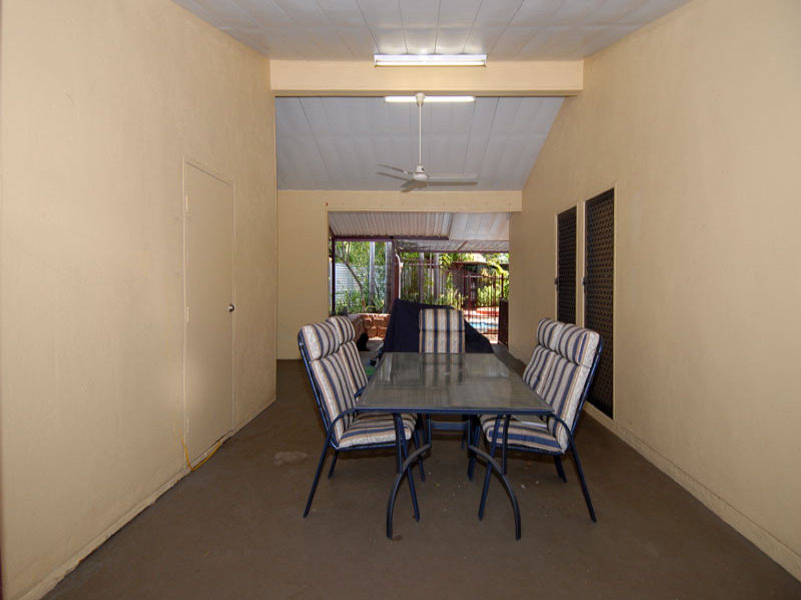 17 Coronet Crescent, Anula NT 0812, Anula - Thumbnail 2