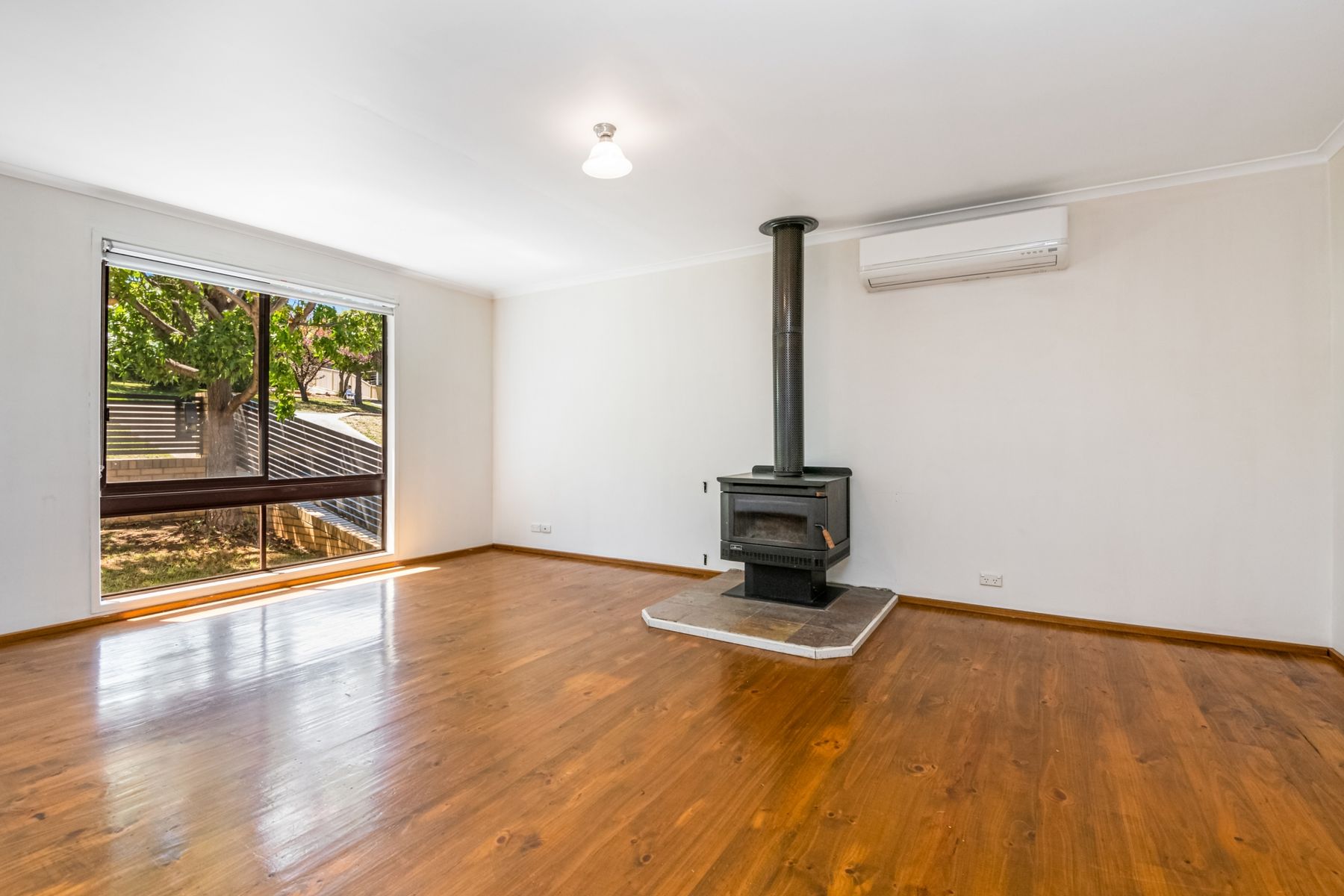 21 Specimen Hill Road, Golden Square VIC 3555, Golden Square - Thumbnail 2
