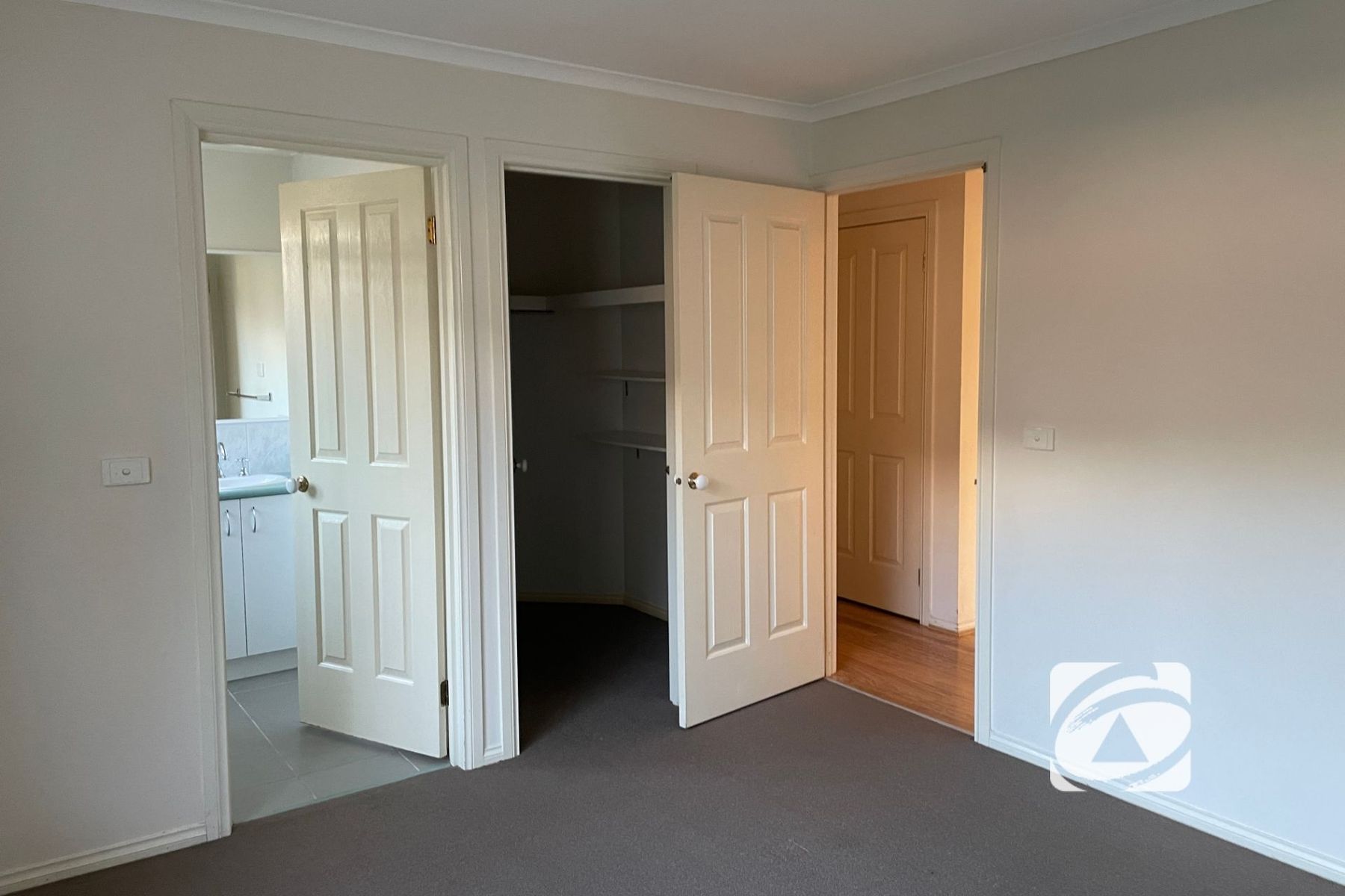 4 Jim Court, Berwick VIC 3806, Berwick - Thumbnail 6