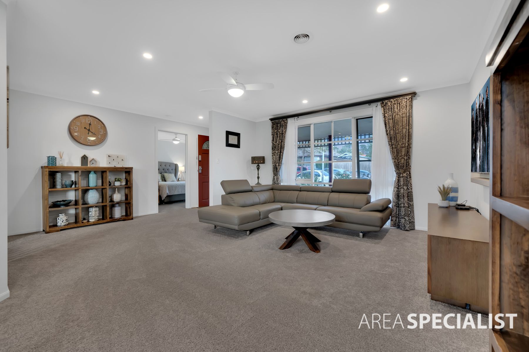 4 London Crescent, Narre Warren, VIC 3805, Narre Warren - Thumbnail 2