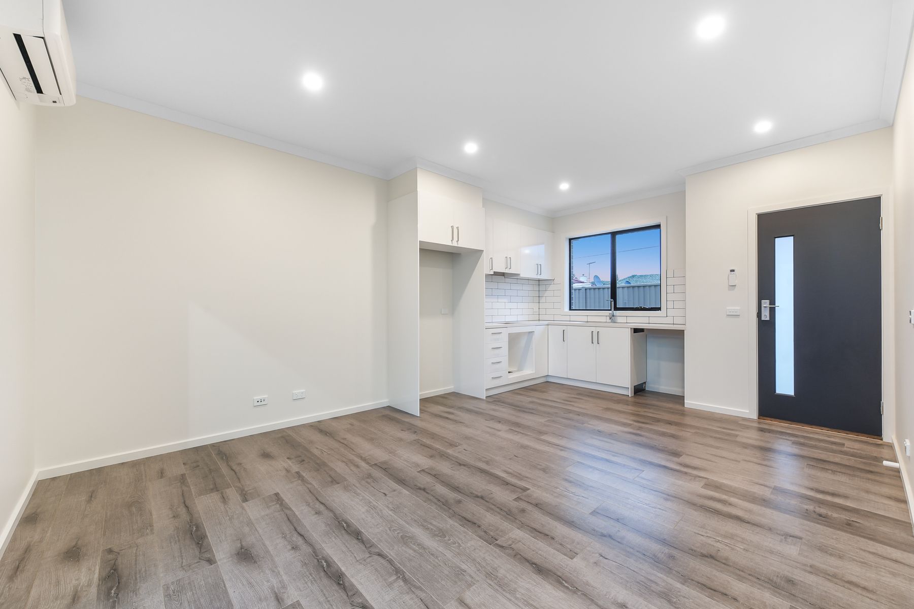 3/17 Raymond Street, Noble Park, VIC 3174, Noble Park - Thumbnail 4