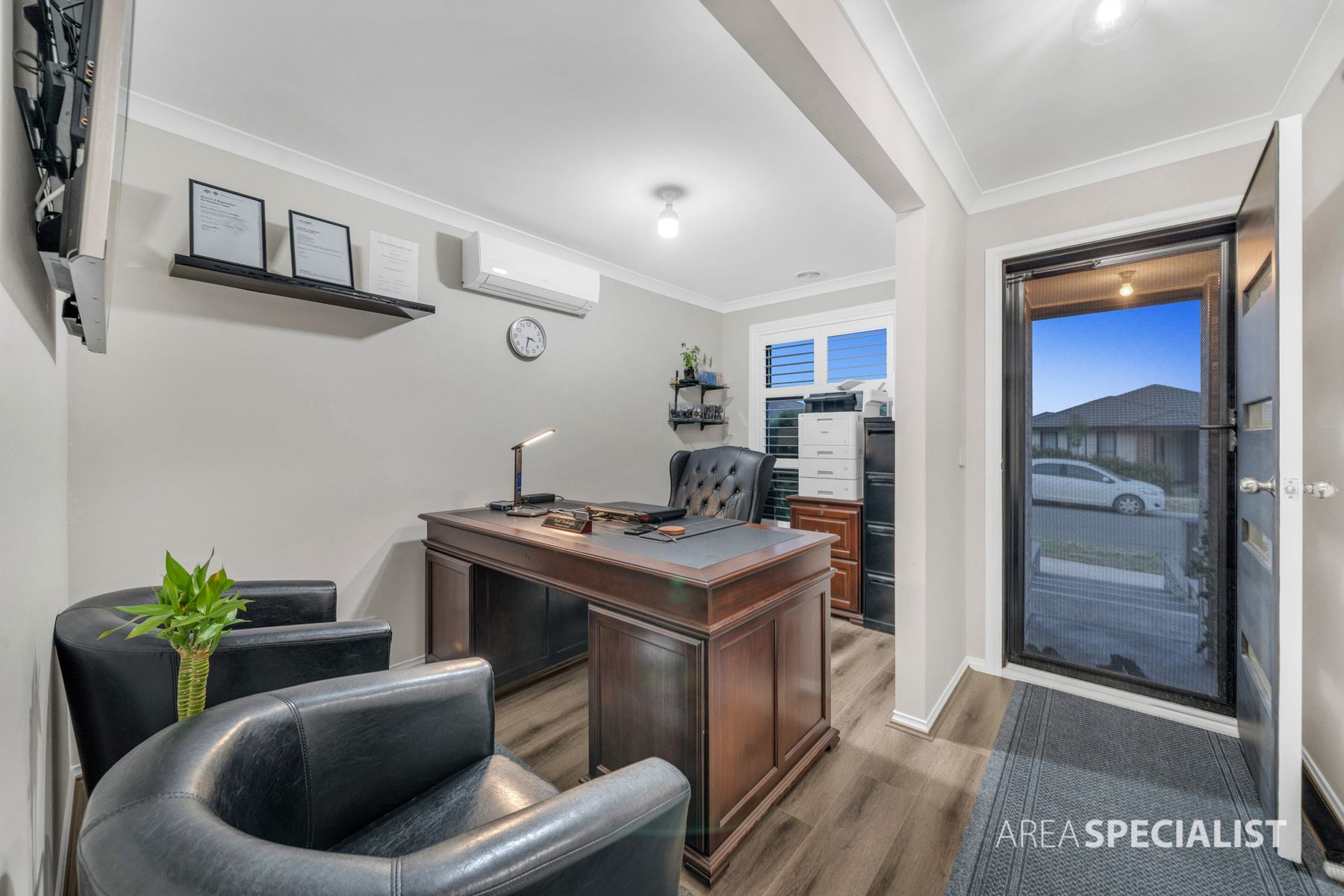 8 Catfish Street, Clyde North, VIC 3978, Clyde North - Thumbnail 3