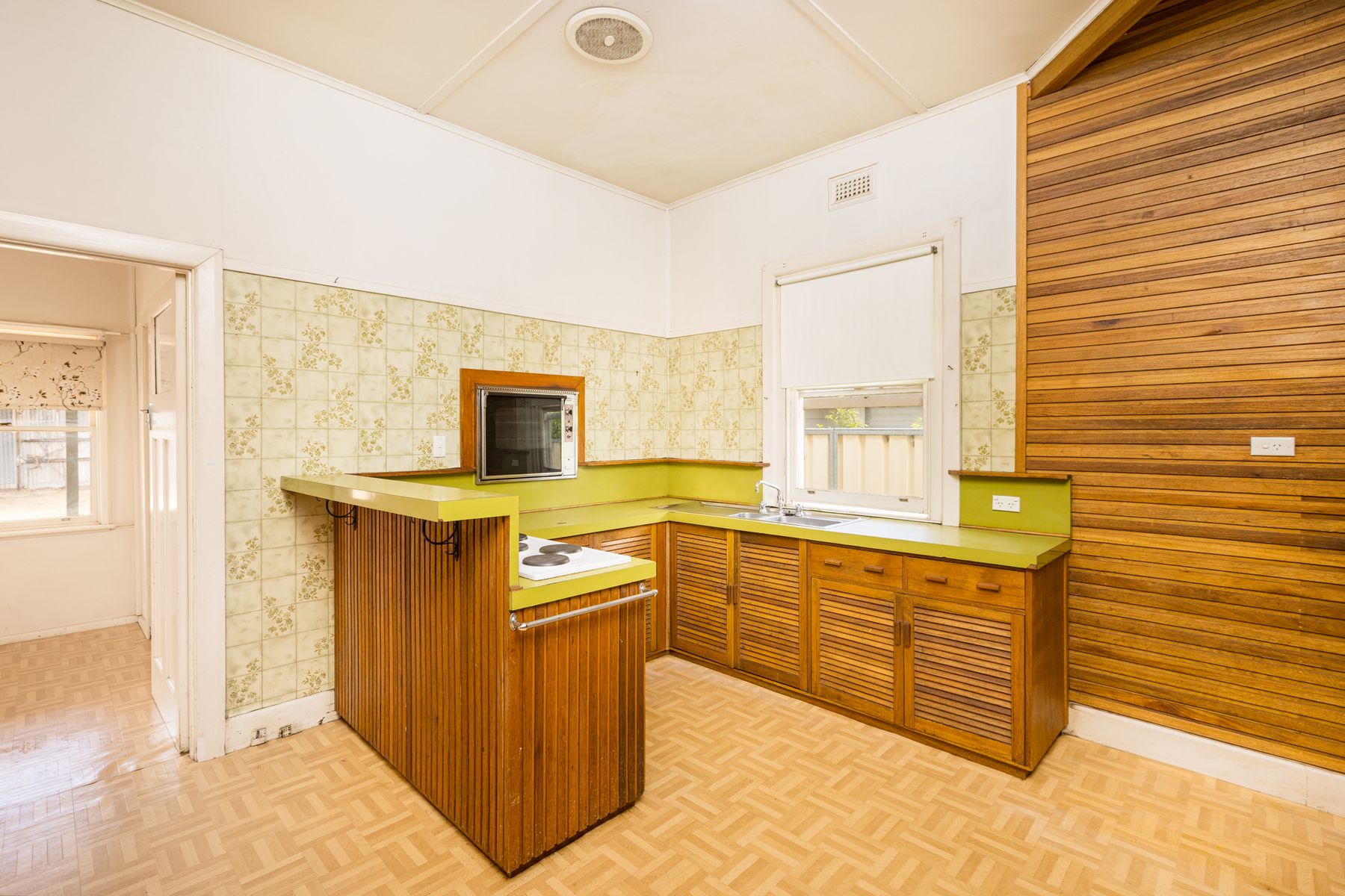 216 Walnut Avenue, Mildura VIC 3500, Mildura - Thumbnail 6