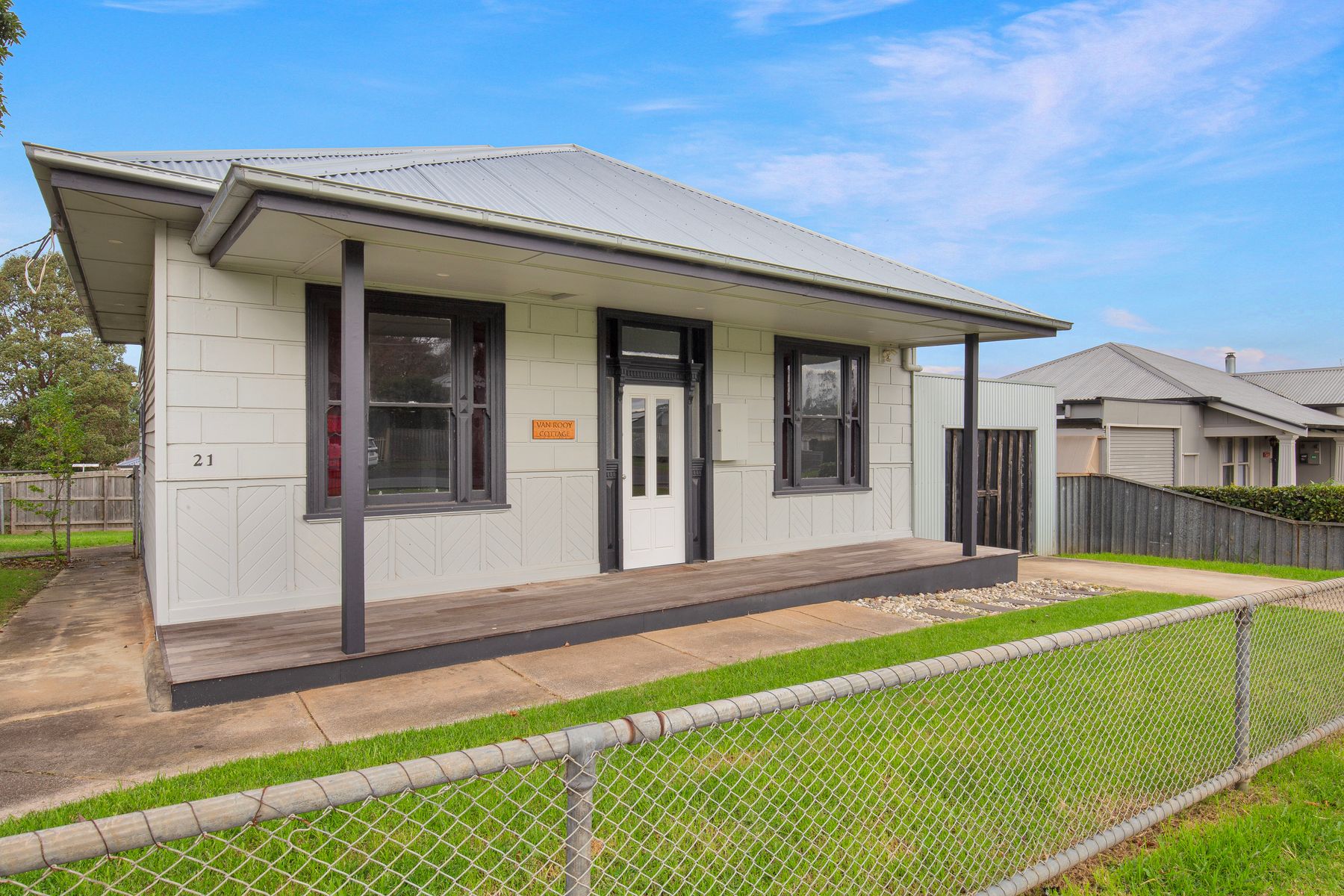 21 Young Street, Leongatha, Leongatha - Thumbnail 2