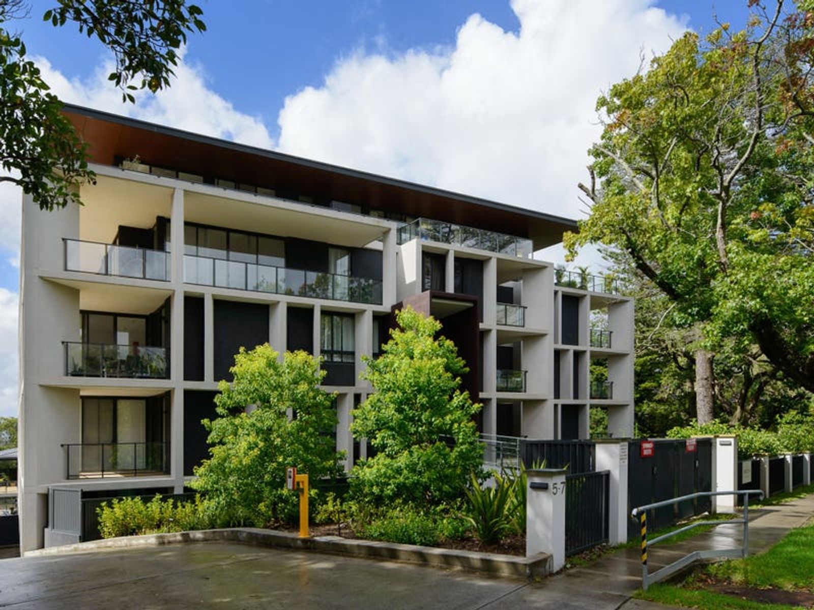 A103/5-7 Telegraph Road, Pymble NSW 2073 - Image 1
