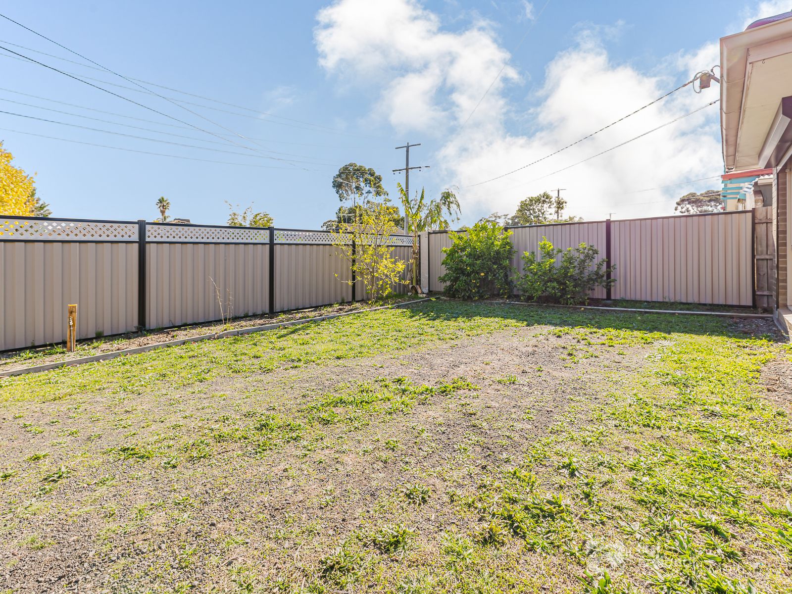 003 Open2view ID952921 58 Monash Street