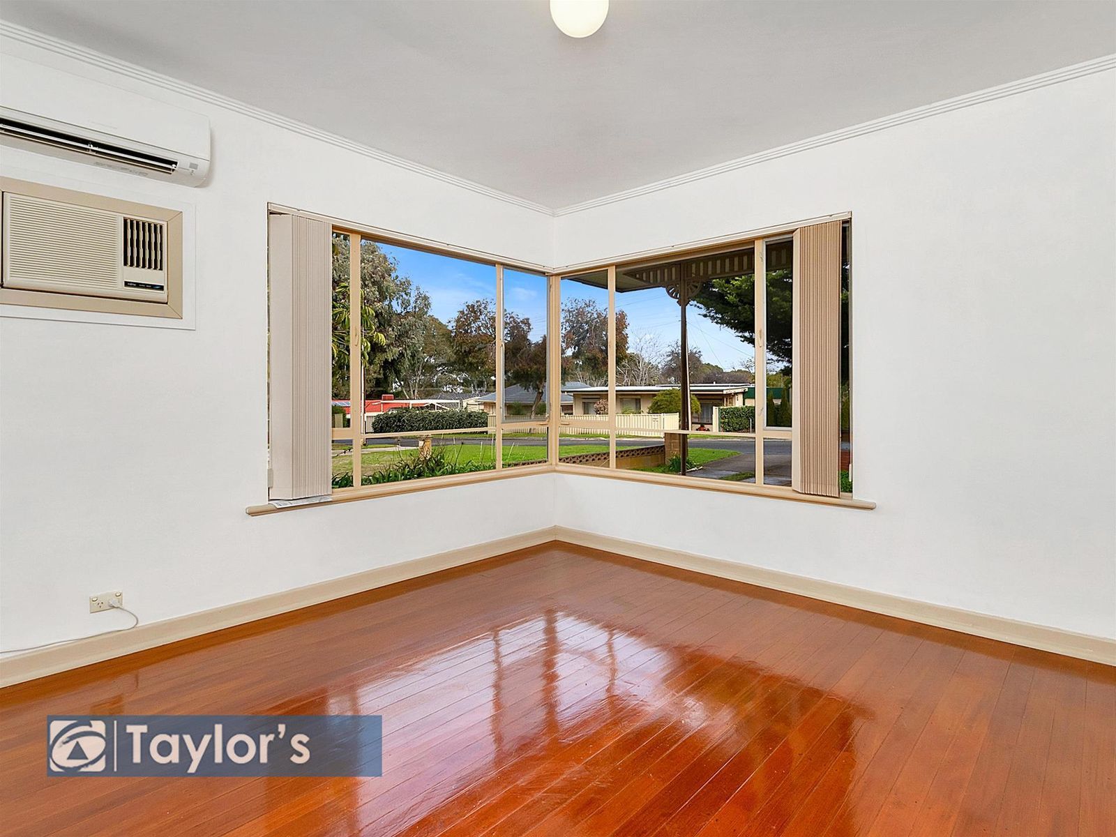 14 Carousel Street, Para Vista SA 5093