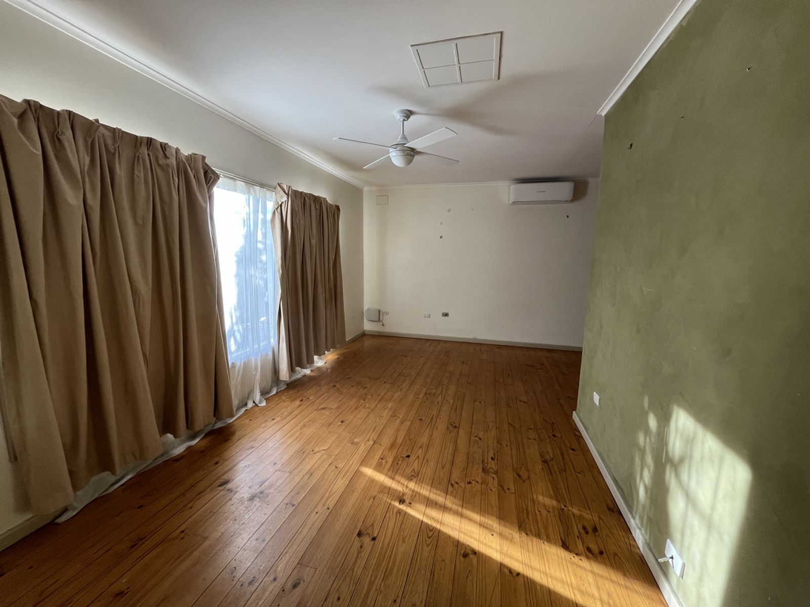 4 Moyle Street, Port Augusta SA 5700, Port Augusta - Thumbnail 2