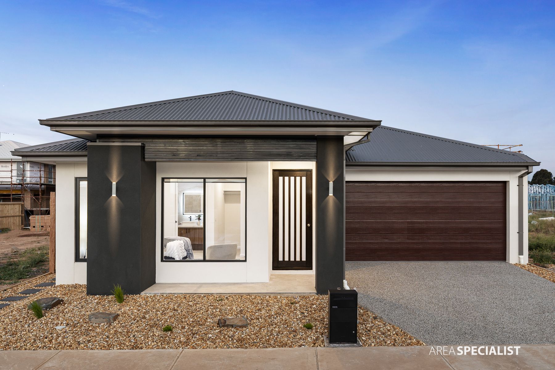 8 Kuvera Street, Werribee, VIC 3030, Werribee - Thumbnail 2