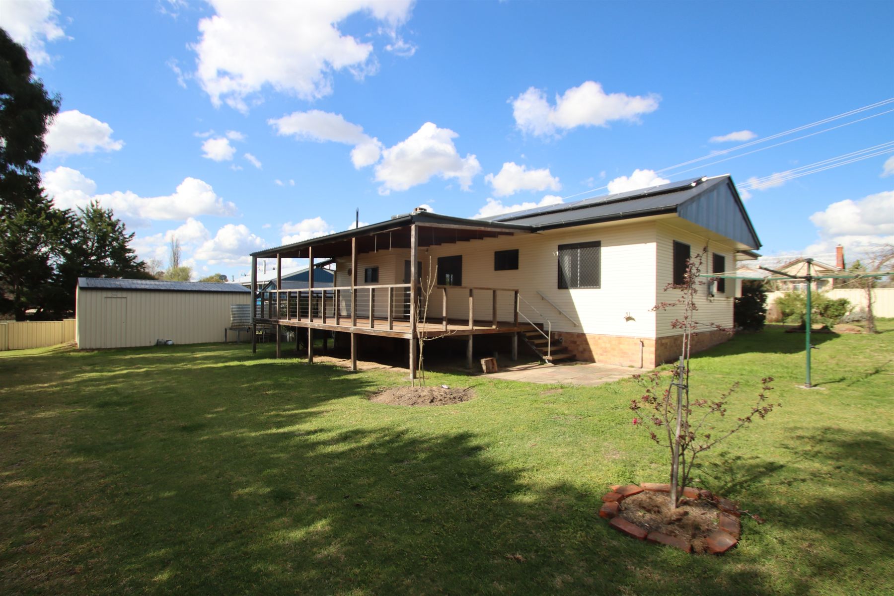 74 Logan Street, Tenterfield NSW 2372, Tenterfield - Thumbnail 2