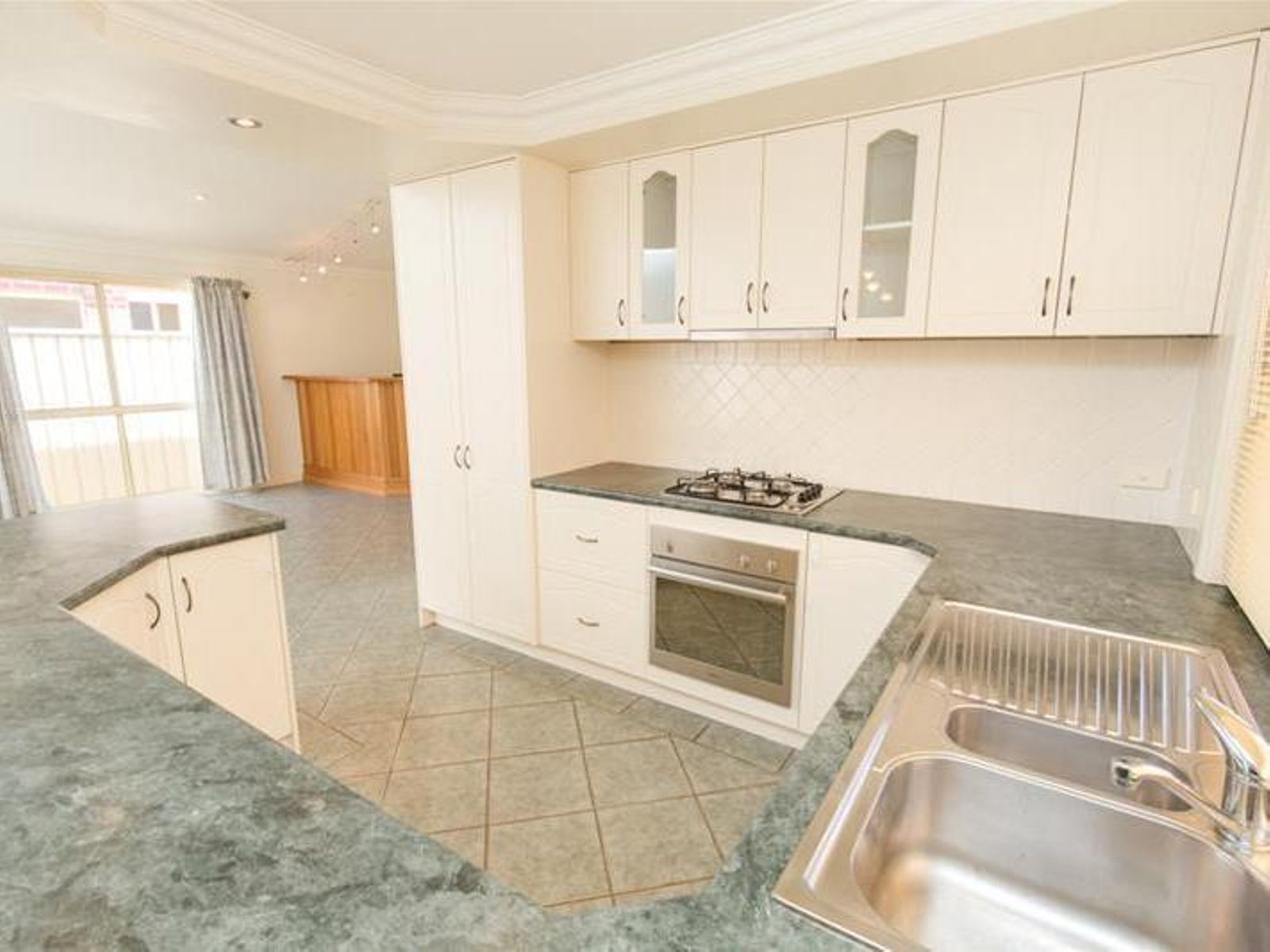 17 Burnside Way, Mildura - Thumbnail 4