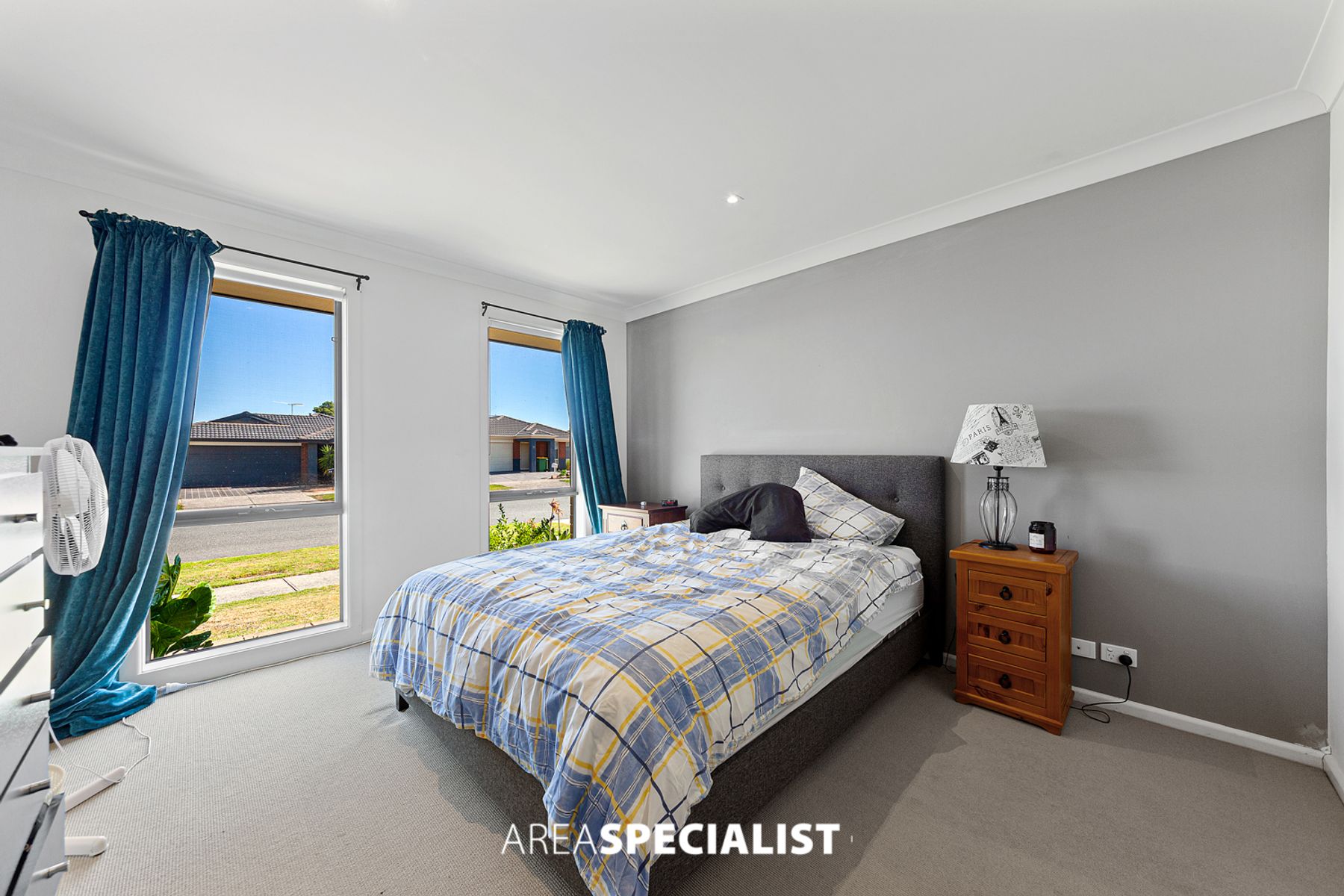 8 Orchard Valley Avenue, Pakenham, VIC 3810, Pakenham - Thumbnail 8