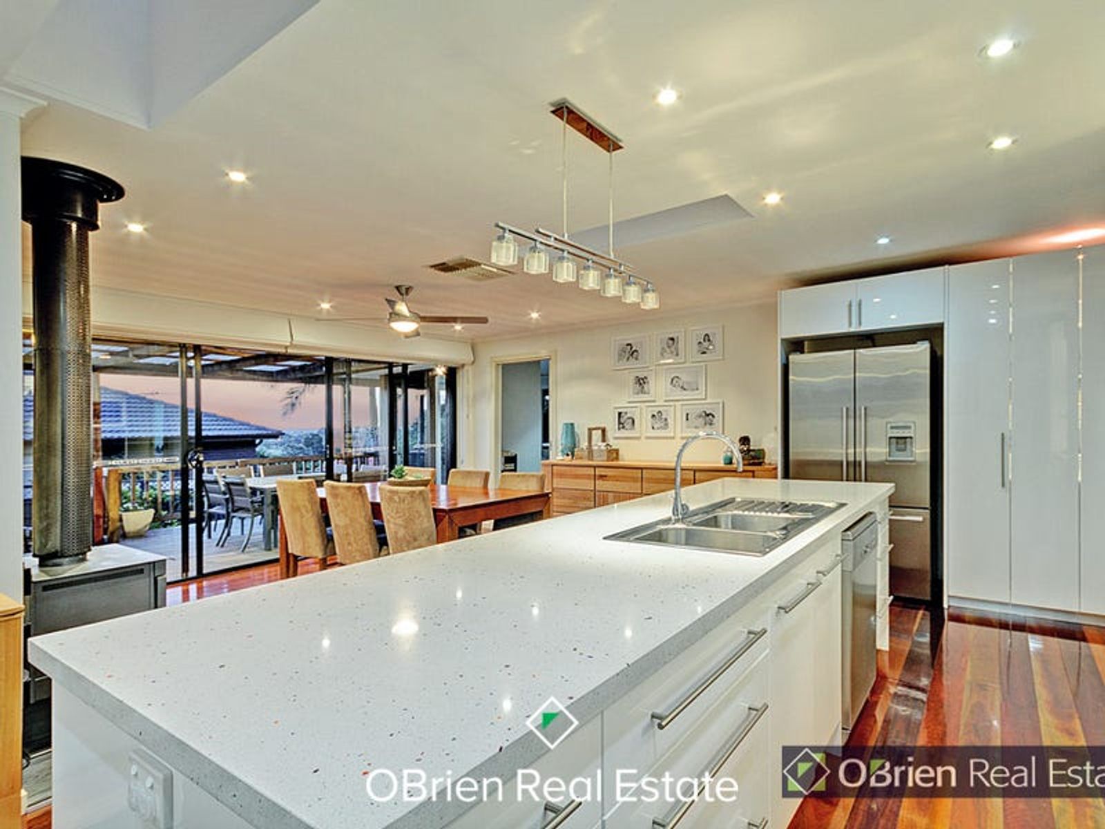 10 Moody Place, Endeavour Hills, VIC 3802, Endeavour Hills - Thumbnail 2