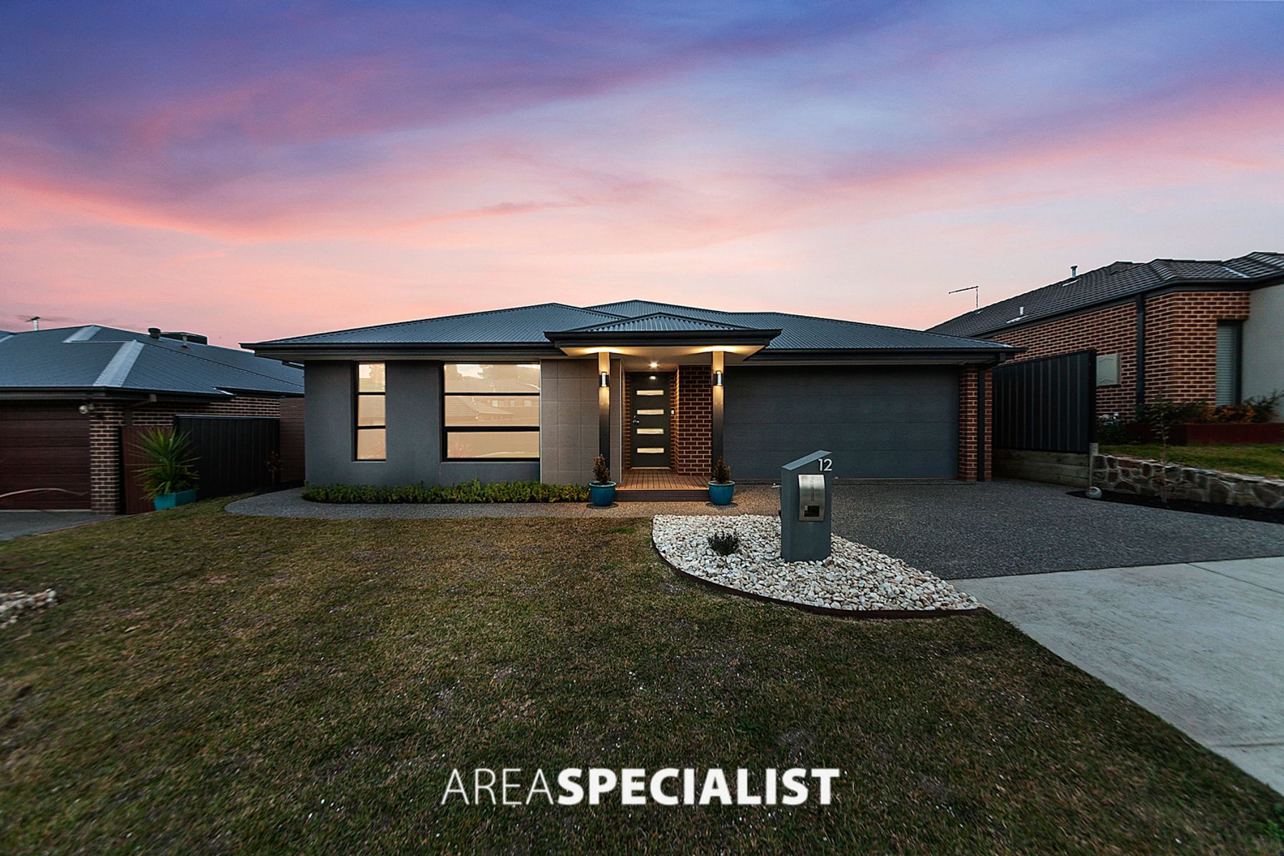 12 Albert Circuit, Pakenham, VIC 3810, Pakenham - Thumbnail 2