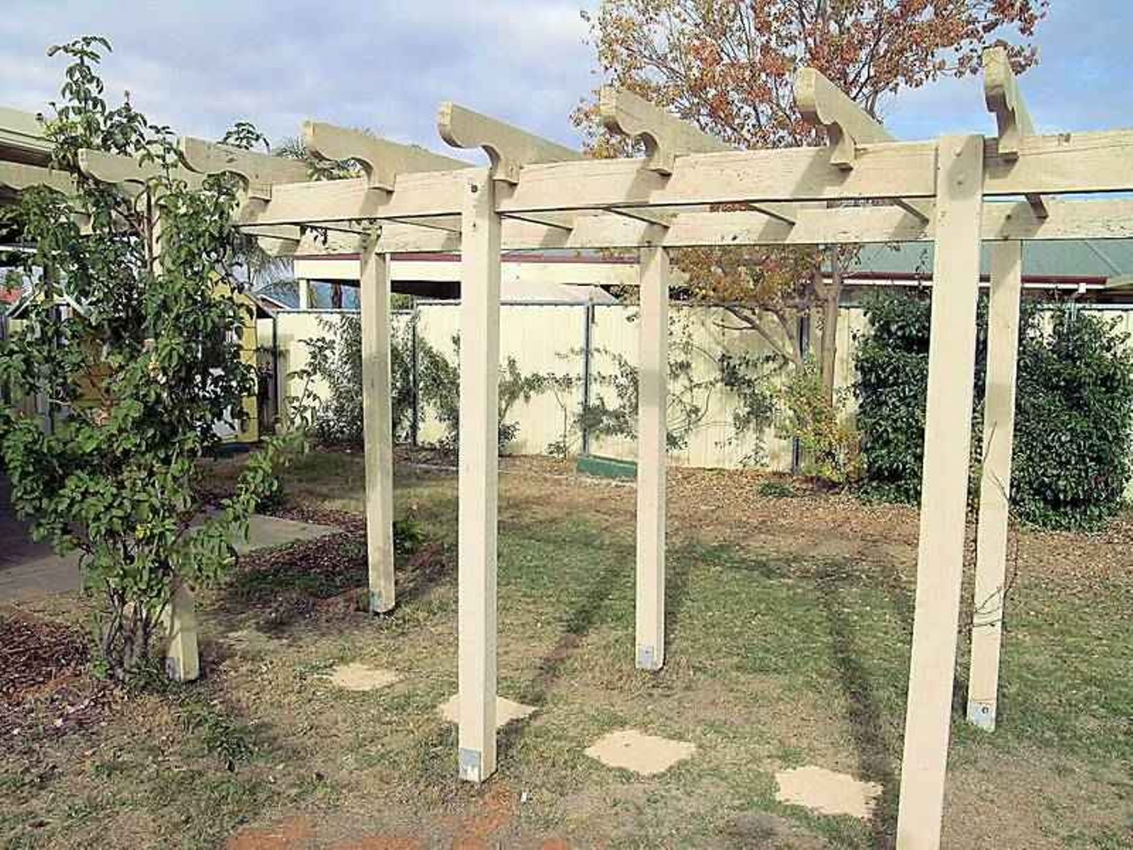 14 Olivewood Drive, Mildura - Thumbnail 2