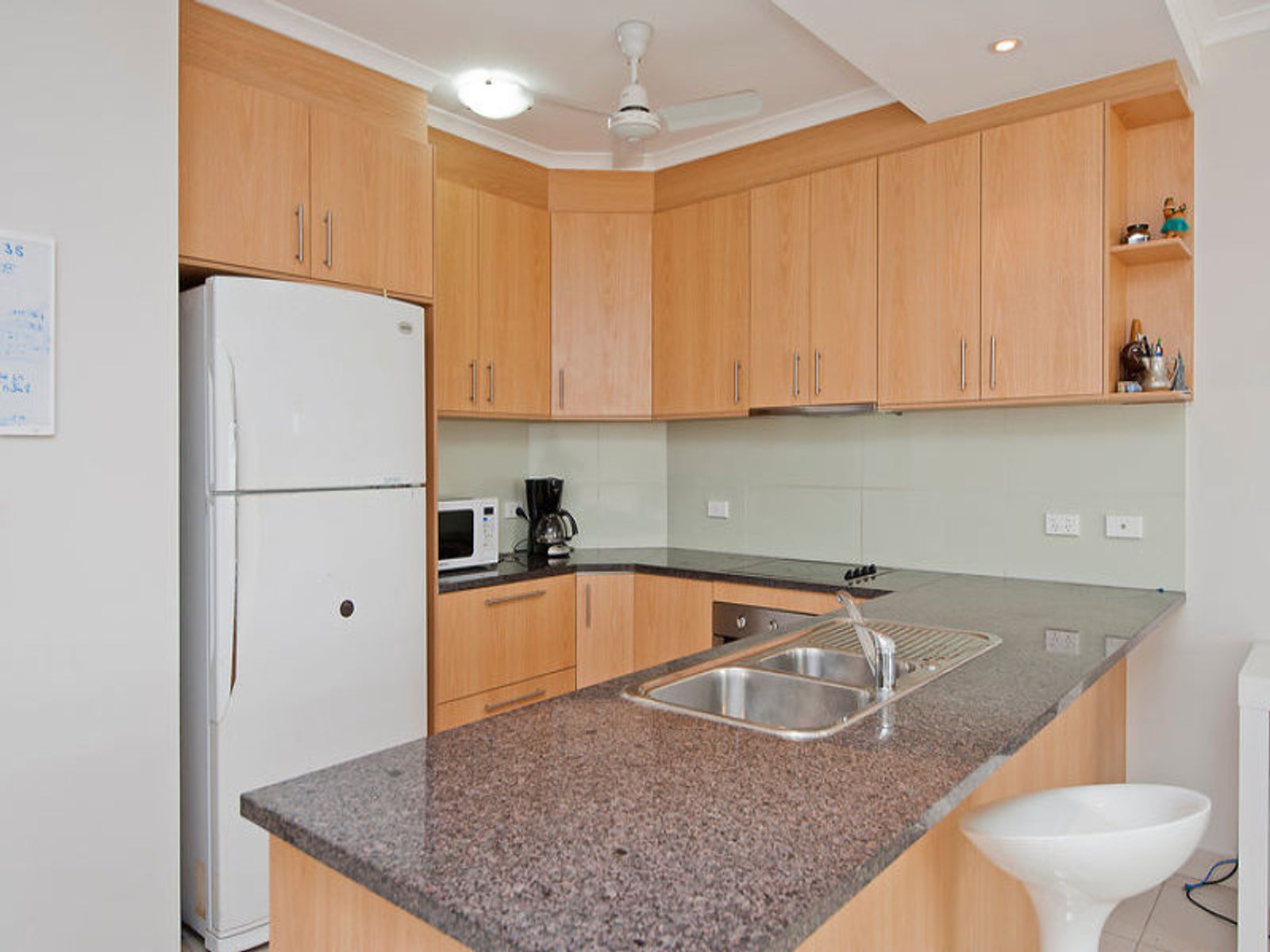 6/1 Dashwood Place, Darwin City NT 0800, Darwin City - Thumbnail 4