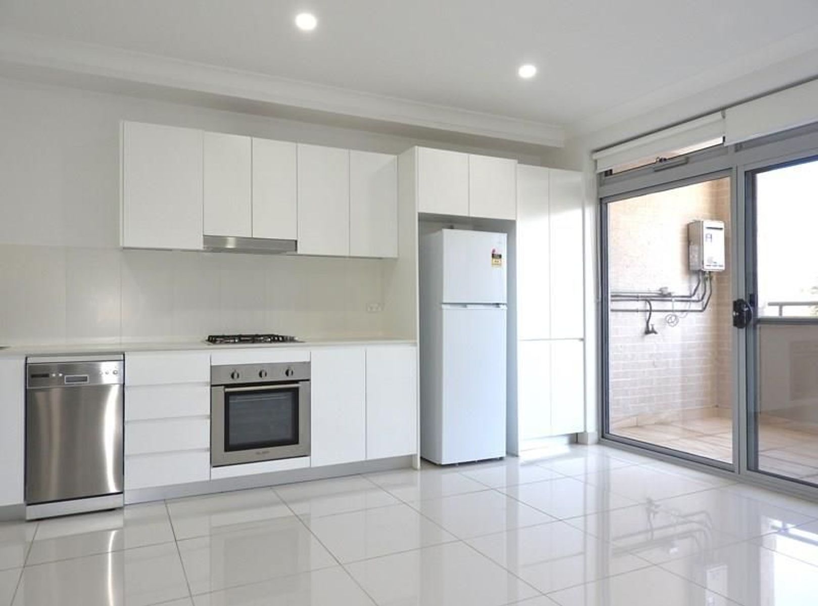 10/9-11 Henderson Road, Alexandria NSW 2015, Alexandria - Thumbnail 2