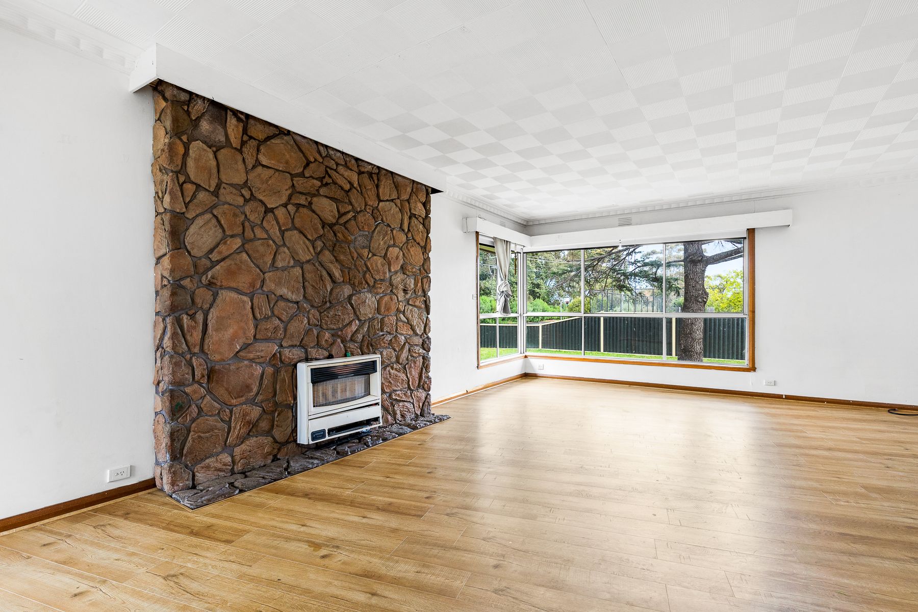 95 Princes Highway, Werribee, Werribee - Thumbnail 3