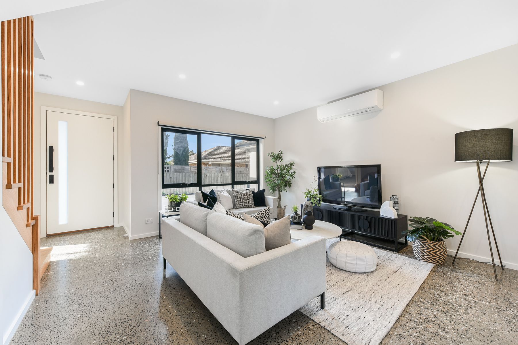 2/5 Dixon Street, Noble Park, VIC 3174, Noble Park - Thumbnail 3