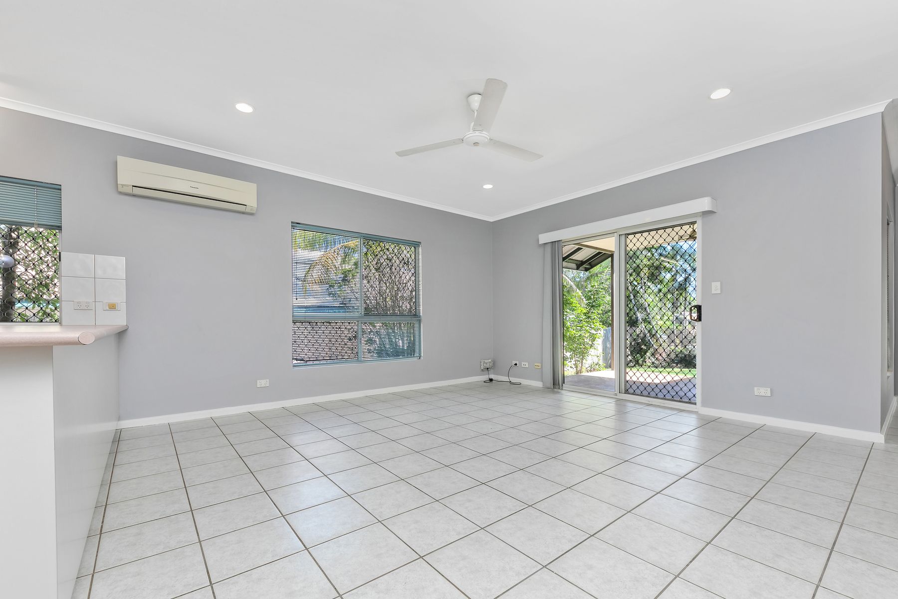 54 Flametree Circuit, Rosebery, NT 0832, Rosebery - Thumbnail 4