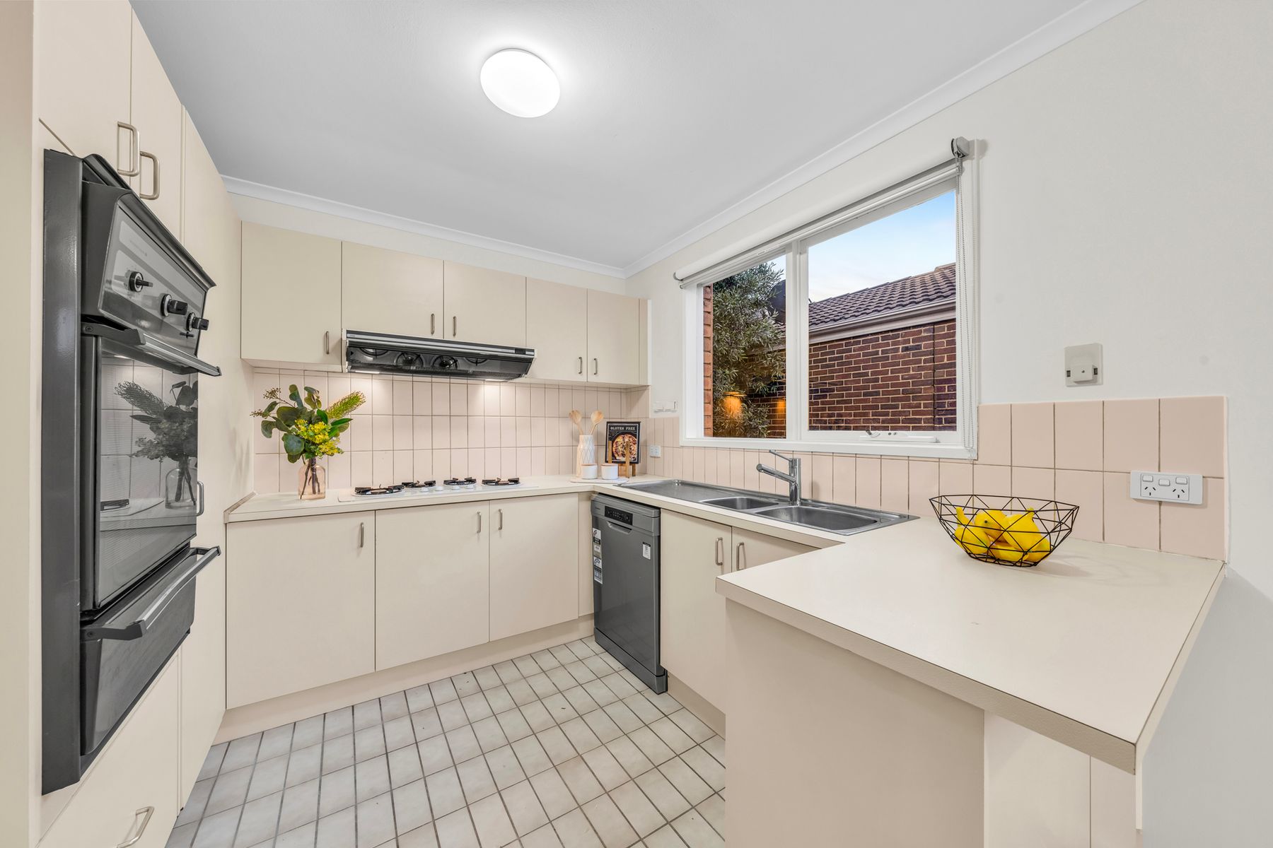 7 Birch Court, Pascoe Vale, VIC 3044, Pascoe Vale - Thumbnail 3