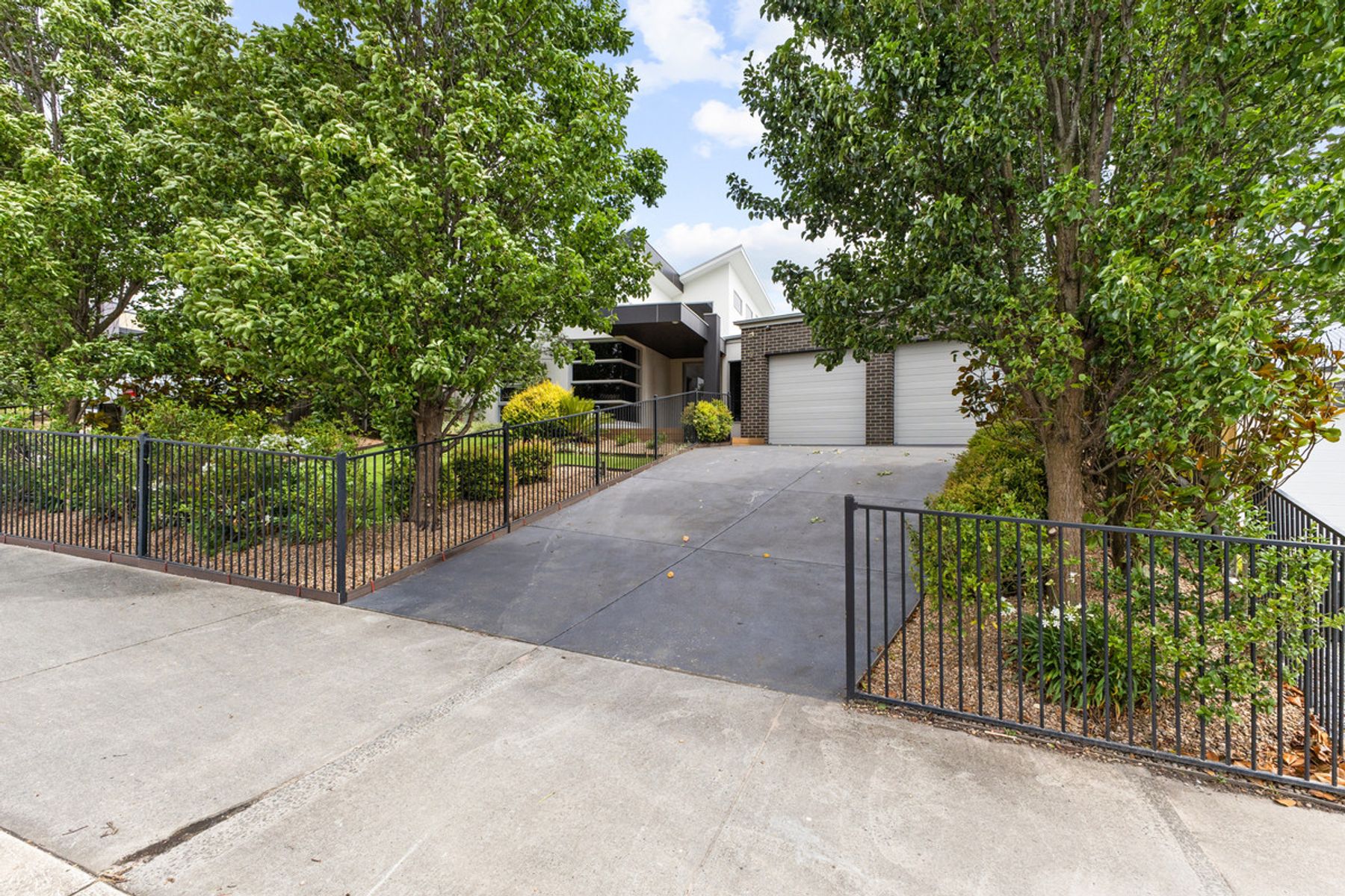 64 Bradman Boulevard, Traralgon VIC 3844, Traralgon - Thumbnail 3