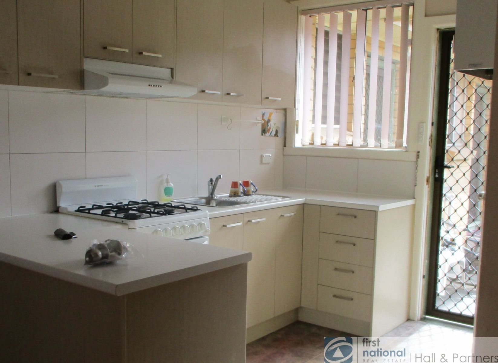 1/58 Hemmings Street, Dandenong VIC 3175, Dandenong - Thumbnail 2