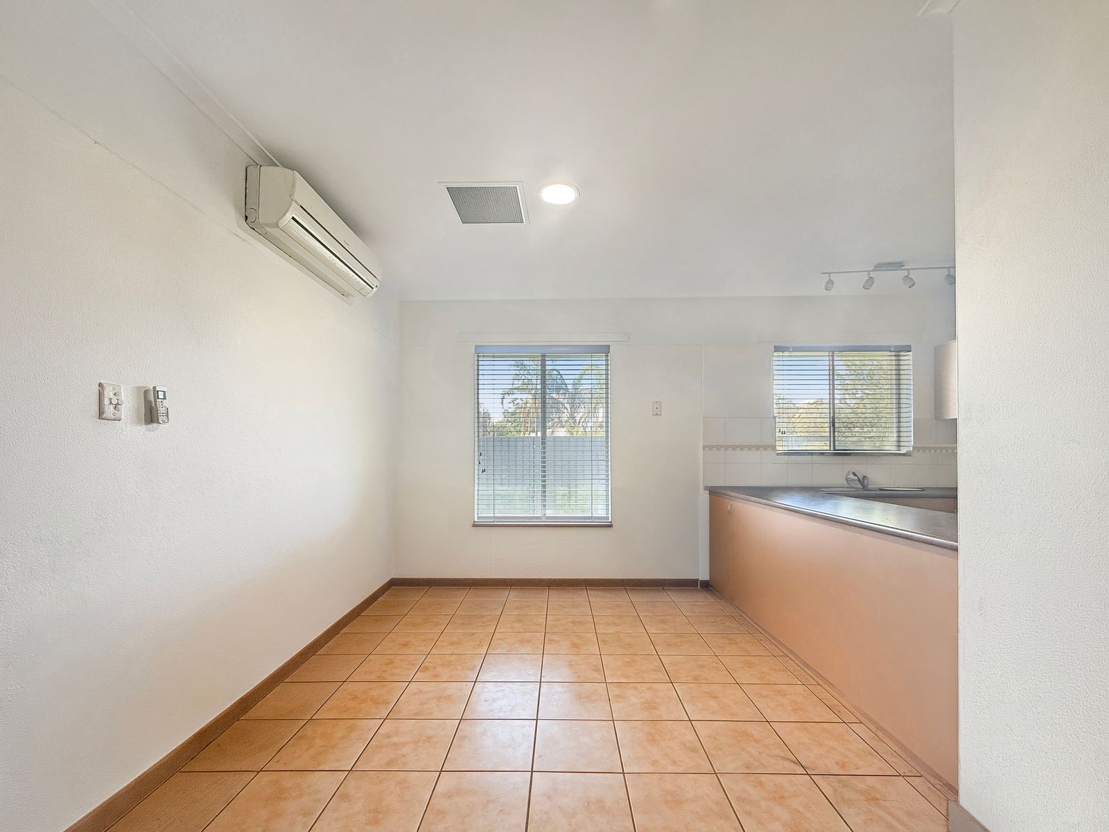 12 Mulara Street, Braitling NT 0870, Braitling - Thumbnail 7