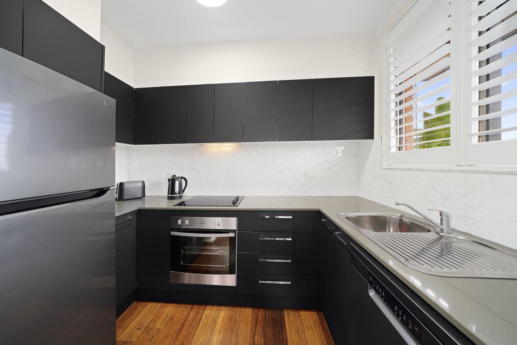 4/46 Burrawan Street, Port Macquarie NSW 2444 - Image 1