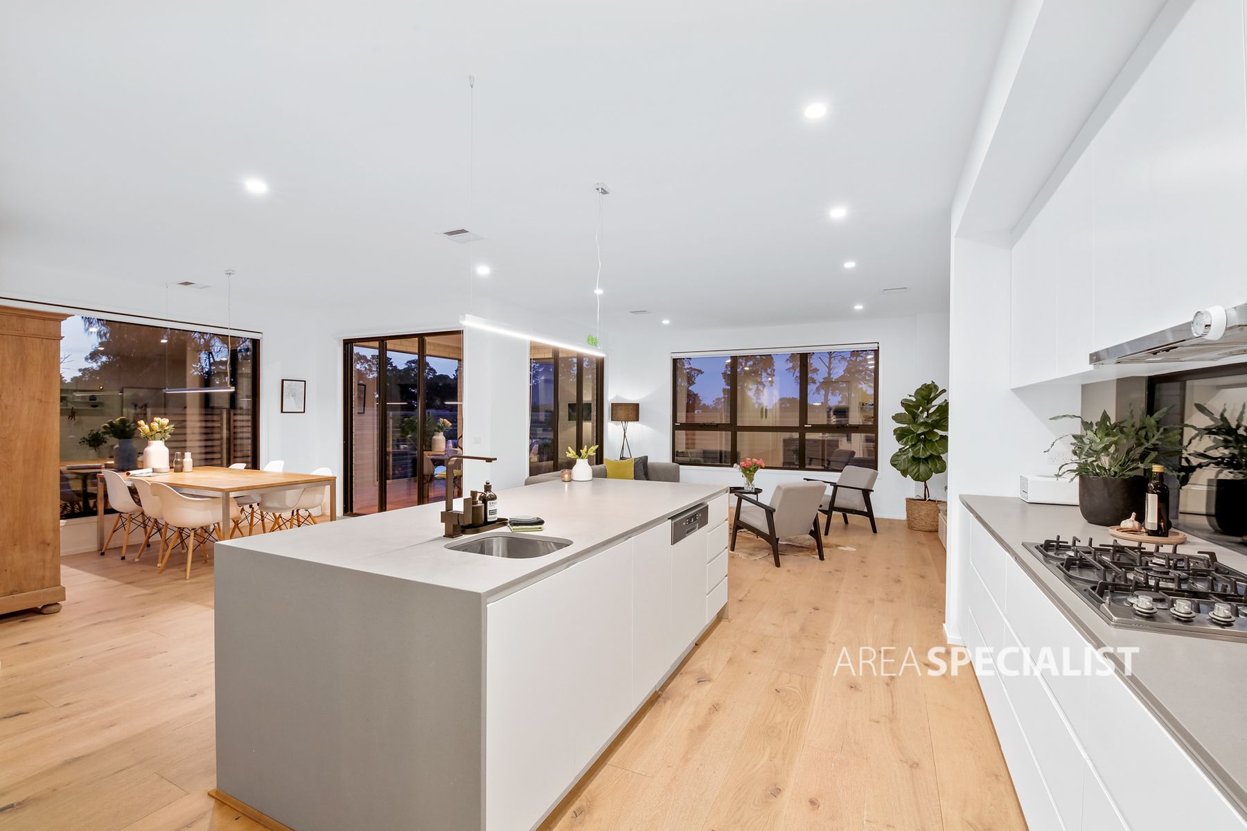 20 Orlando Crescent, Keysborough, VIC 3173, Keysborough - Thumbnail 7