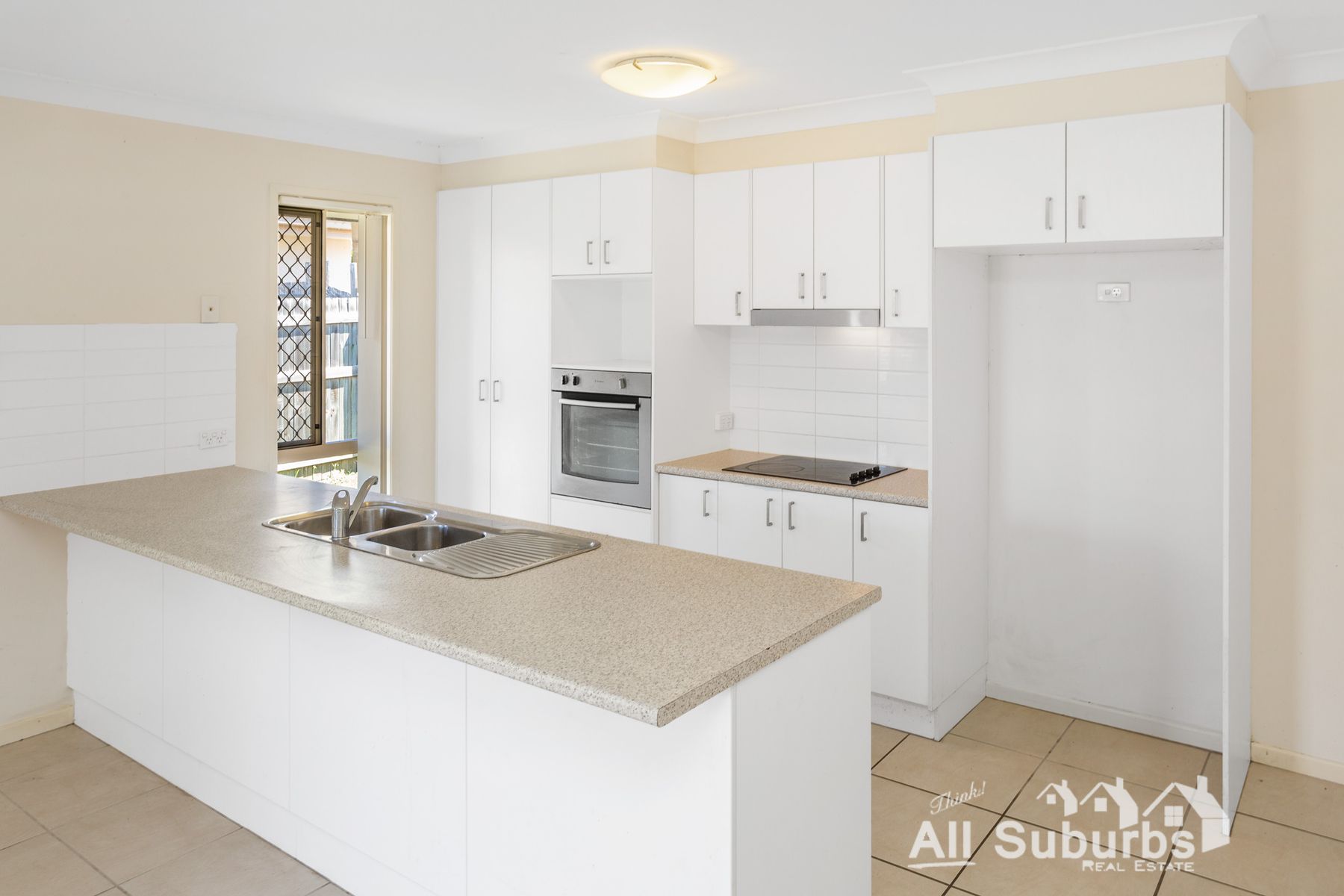 3 Chrysanthus Street, Crestmead QLD 4132, Crestmead - Thumbnail 2