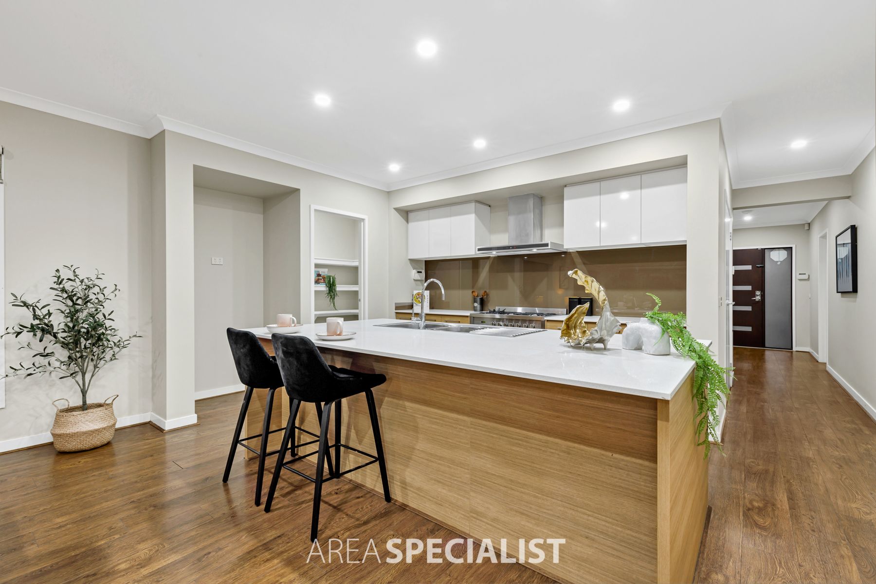 38 Compton Way, Clyde North, VIC 3978, Clyde North - Thumbnail 6