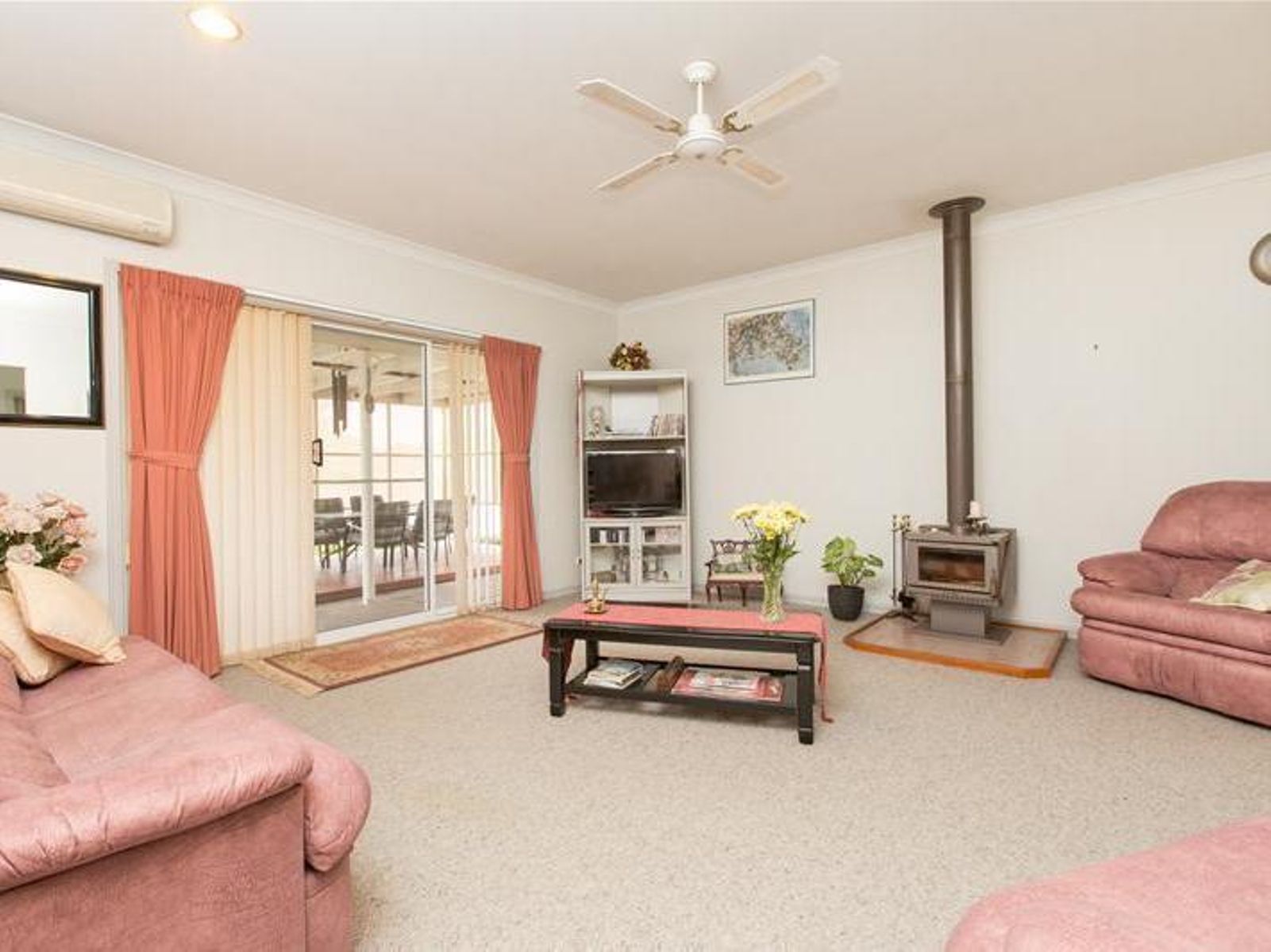 355 Eleventh Street, Mildura - Thumbnail 2