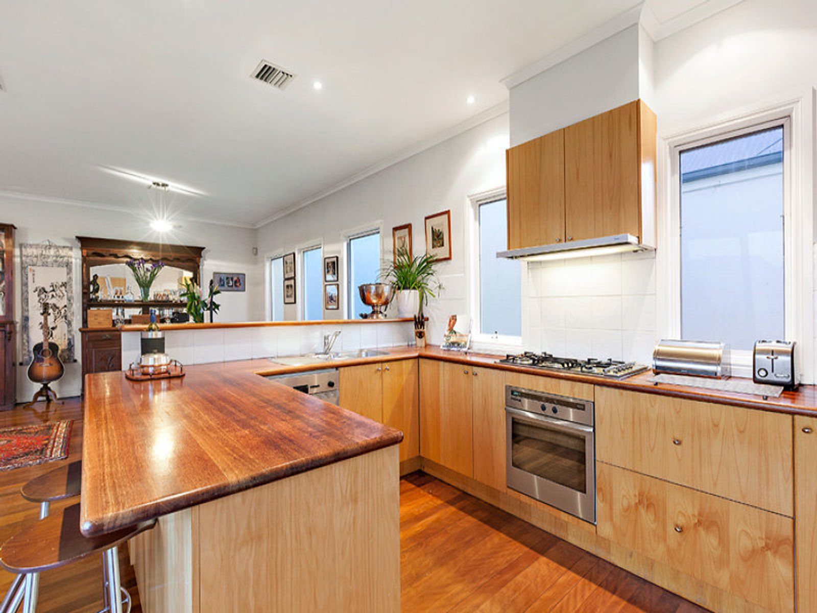 56 Willis Street, Kensington - Thumbnail 6