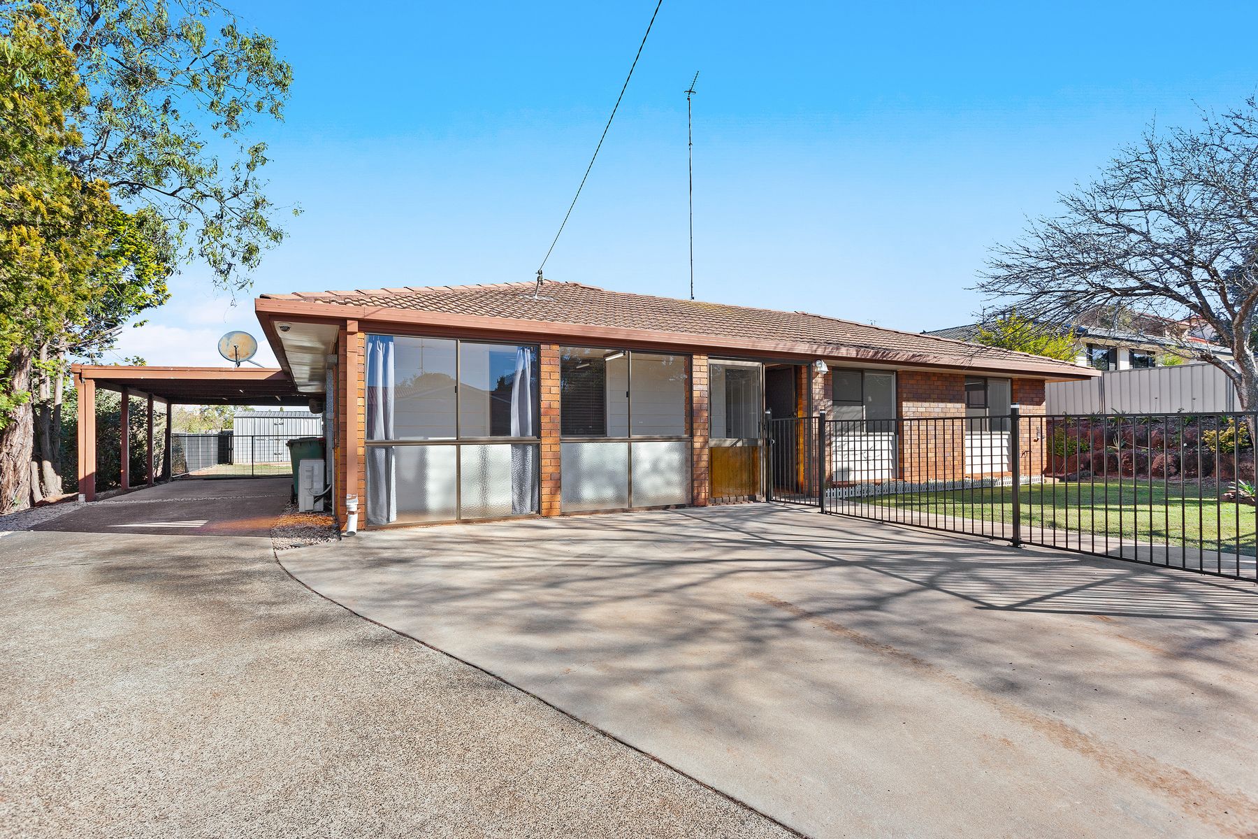 386 Stenner Street, Kearneys Spring QLD 4350, Kearneys Spring - Image 1