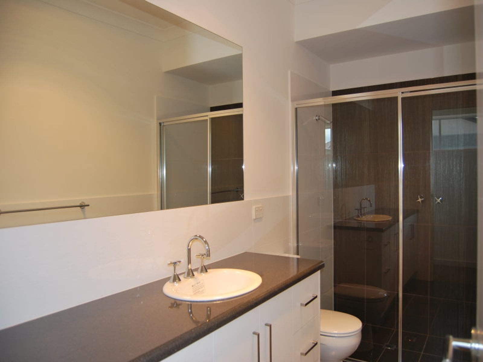 25 Hope Lane, Mawson Lakes, SA 5095, Mawson Lakes - Thumbnail 2
