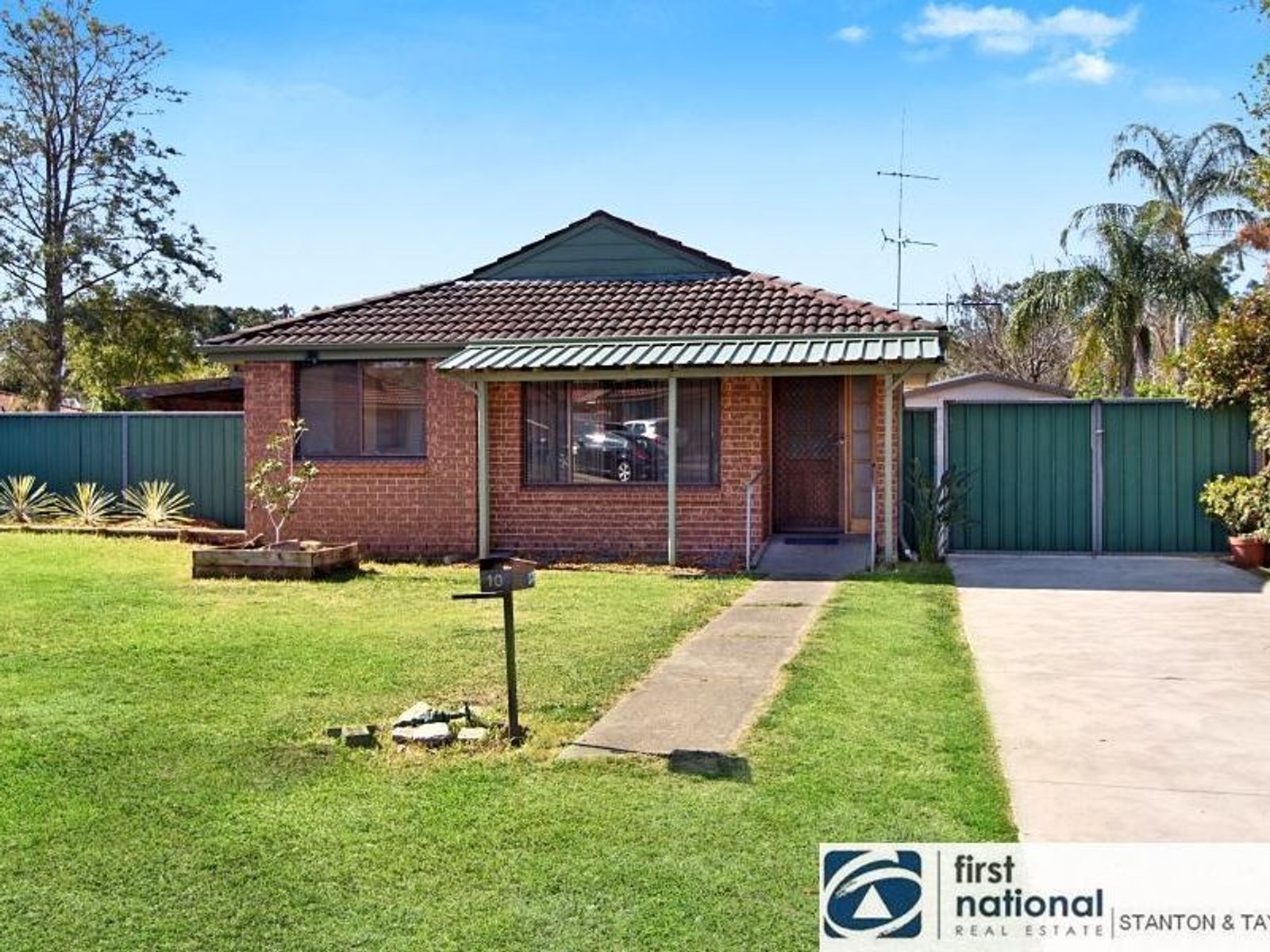 10 Poppy Close, Claremont Meadows - Thumbnail 4