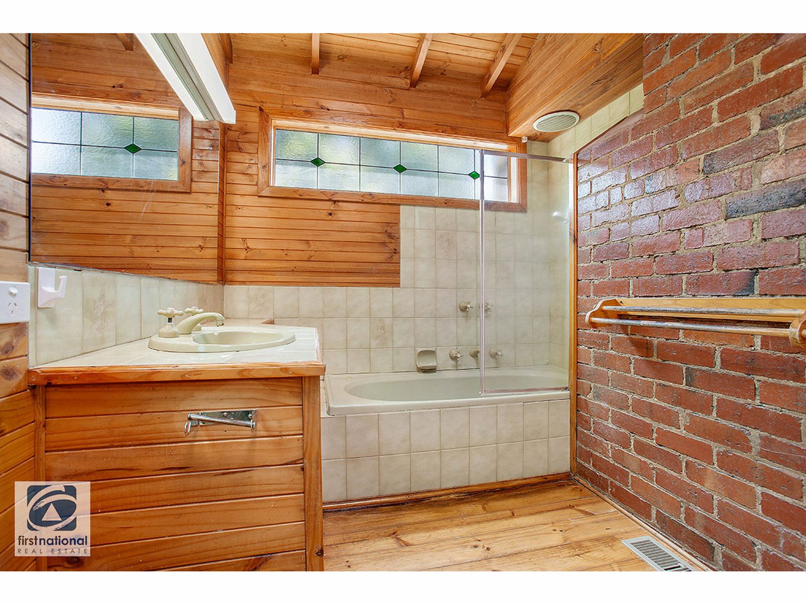 18 Craig Street, Warragul, VIC 3820, Warragul - Thumbnail 6