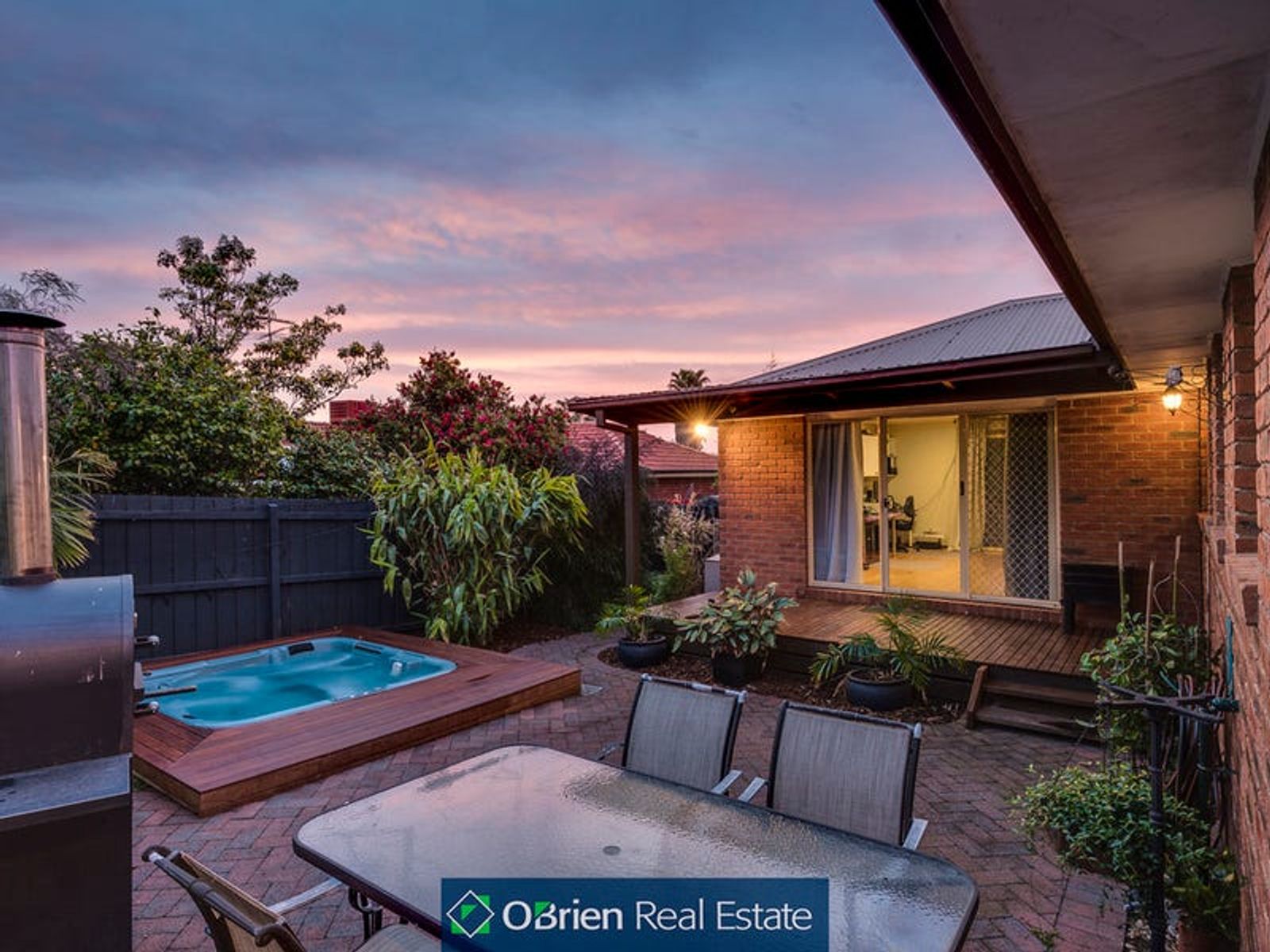 16 Showjump Crescent, Endeavour Hills, VIC 3802, Endeavour Hills - Thumbnail 8