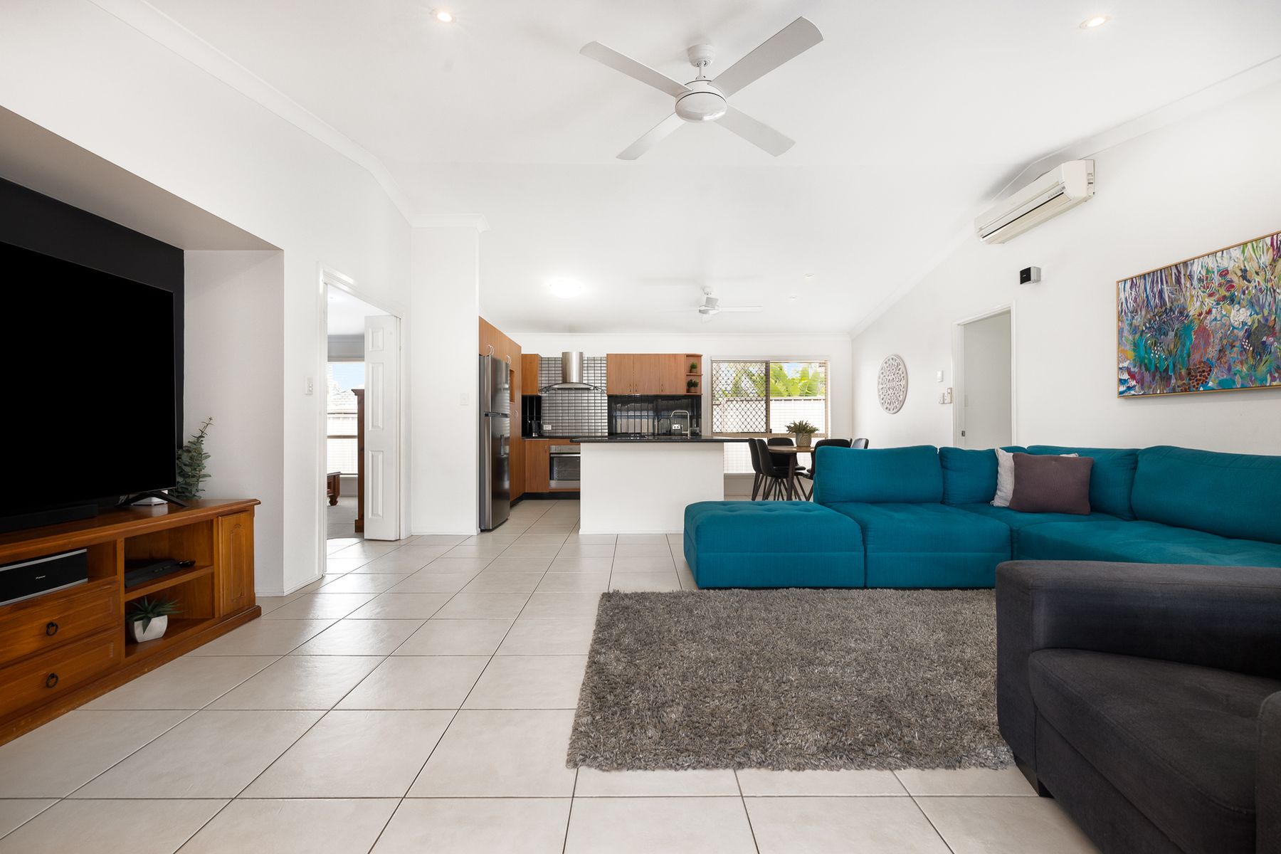 11 Colisa Crescent, Regents Park QLD 4118, Regents Park - Thumbnail 2