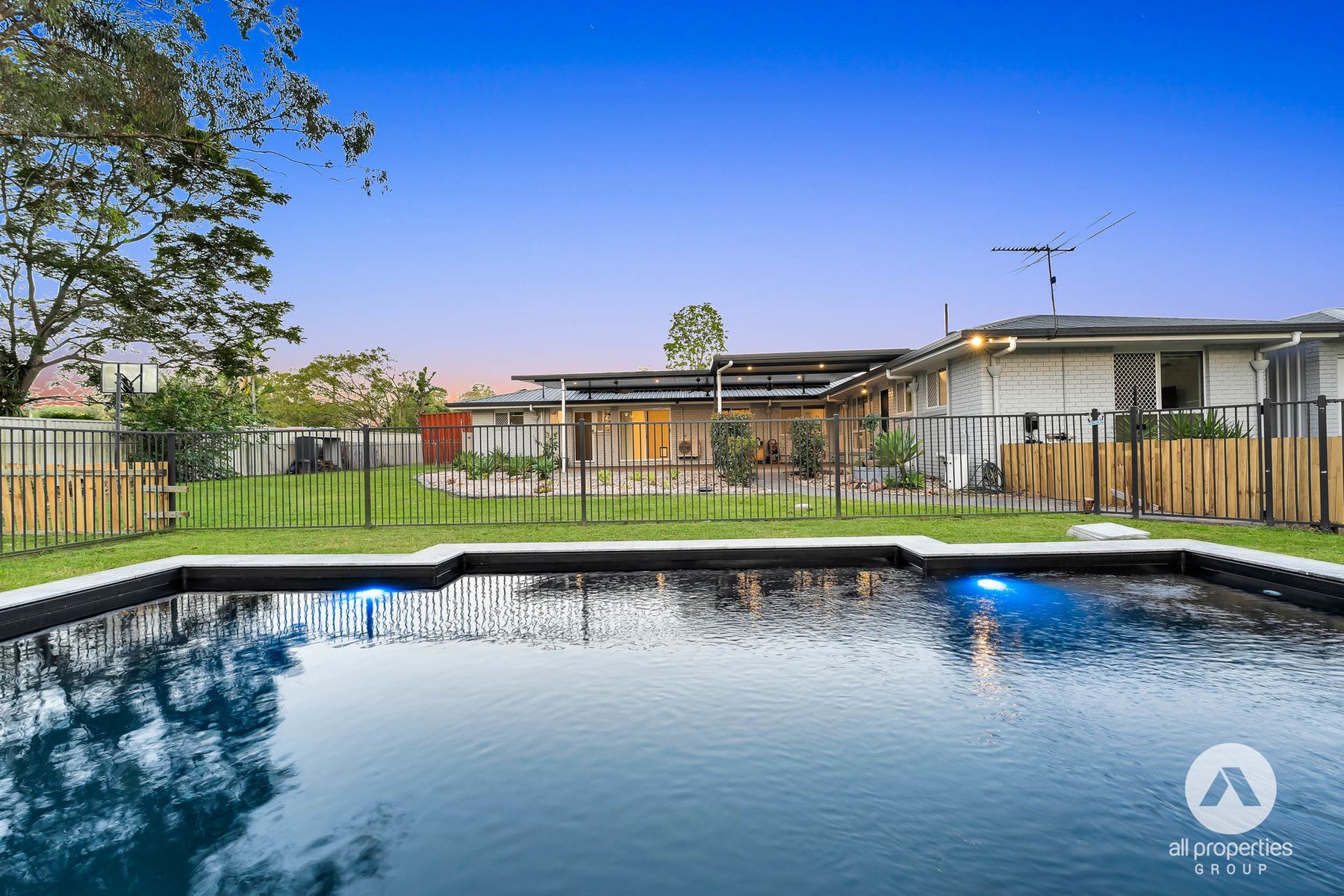 7-9 Lincoln Court, Gleneagle QLD 4285, Gleneagle - Thumbnail 2