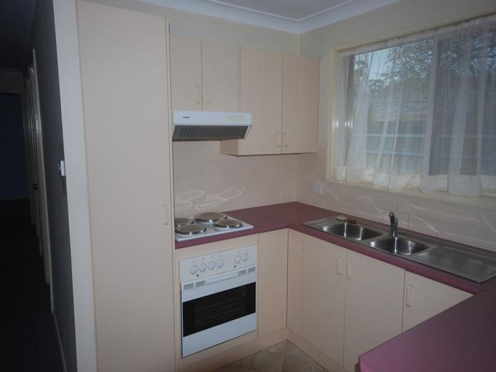 4/66-68 Victoria Street, Kingswood - Thumbnail 3