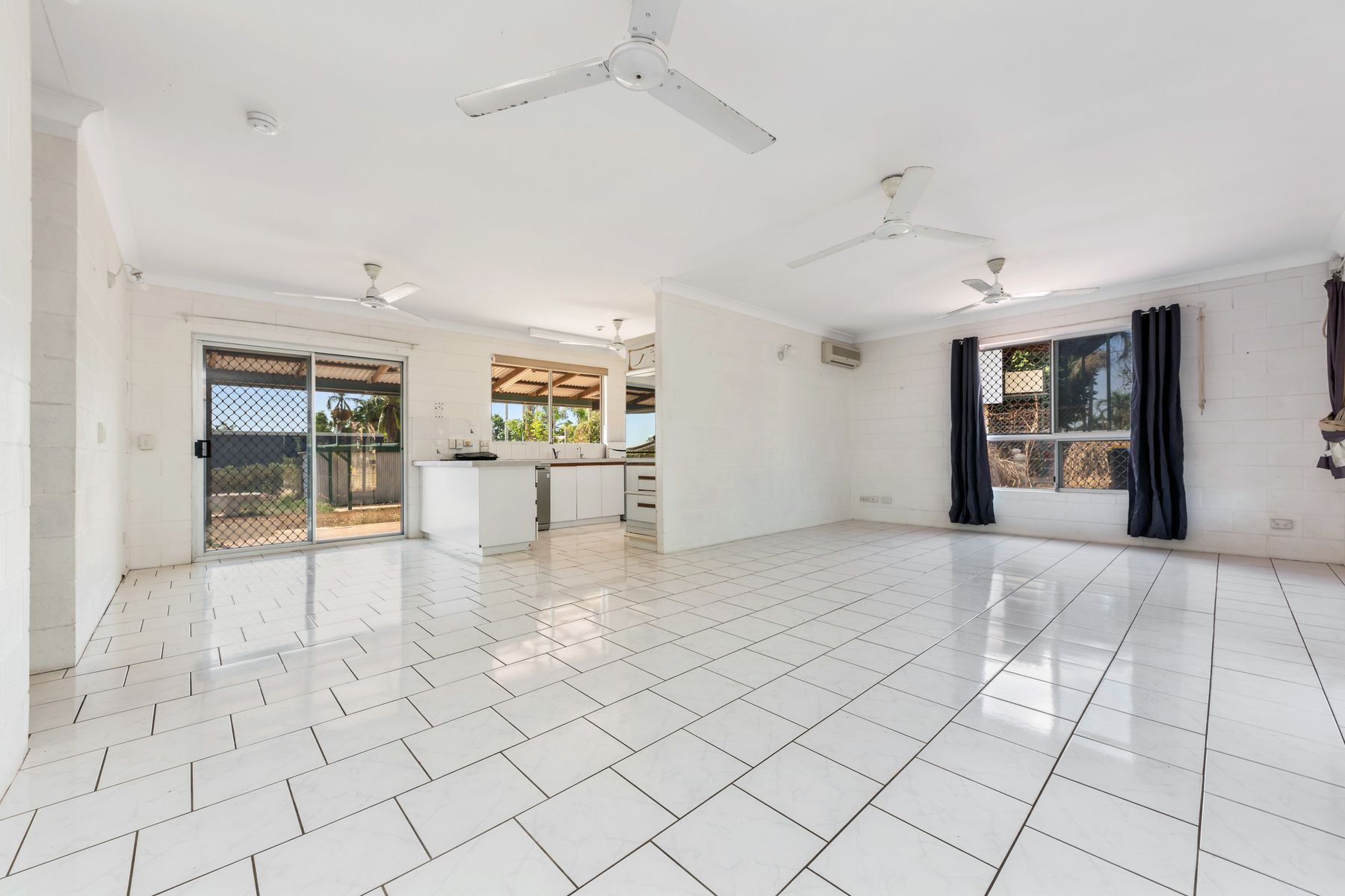 2 Schollert Court, Gray NT 0830, Gray - Thumbnail 2