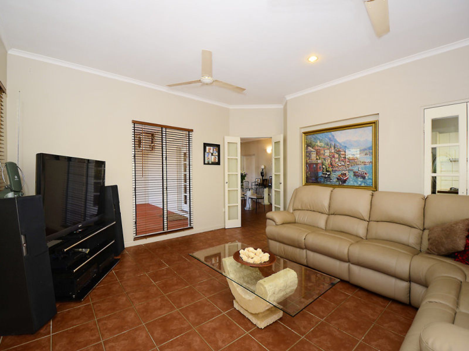 15 Hang Gong Avenue, Driver NT 0830, Driver - Thumbnail 4