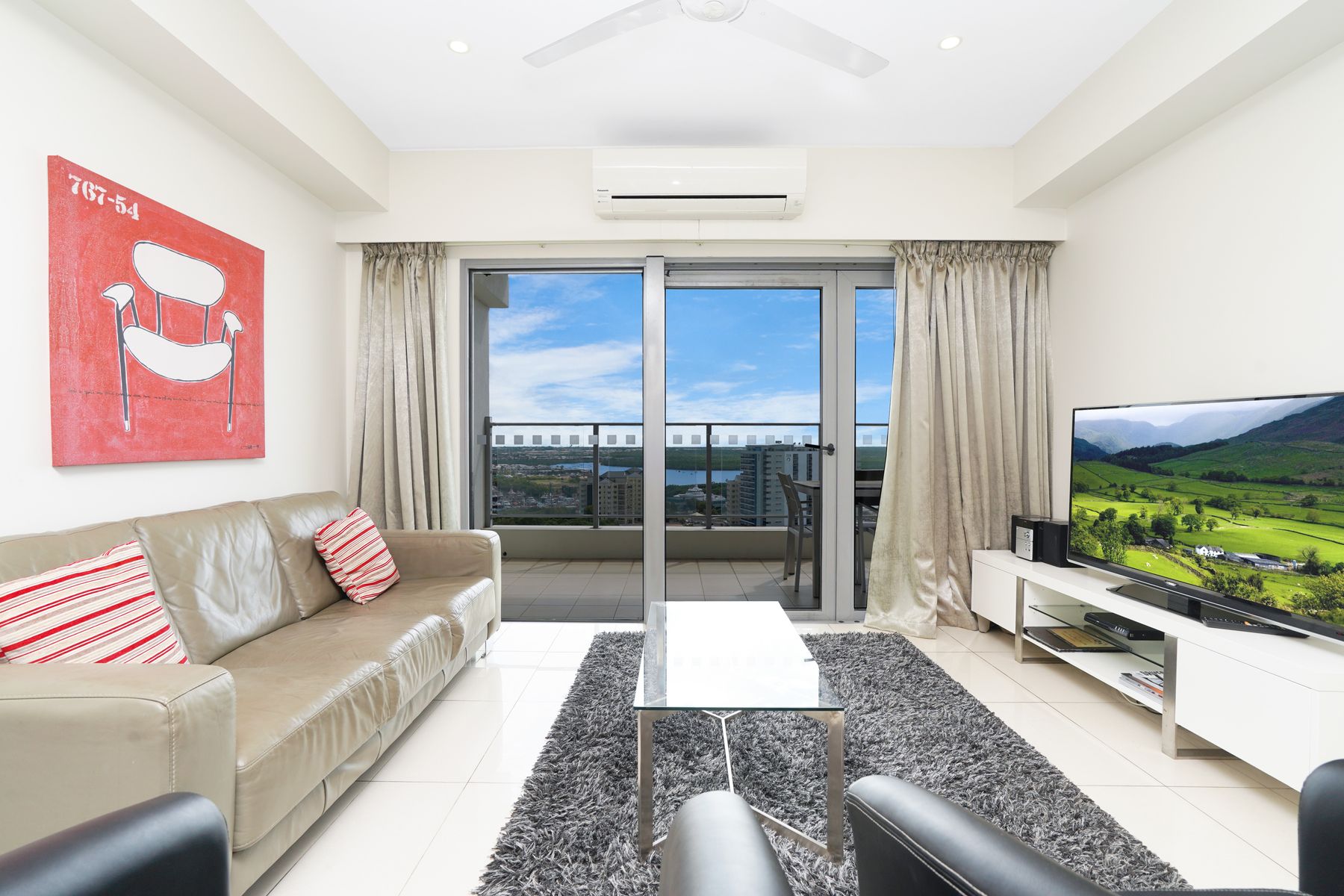 1307/31 Woods Street, Darwin City NT 0800, Darwin City - Thumbnail 2