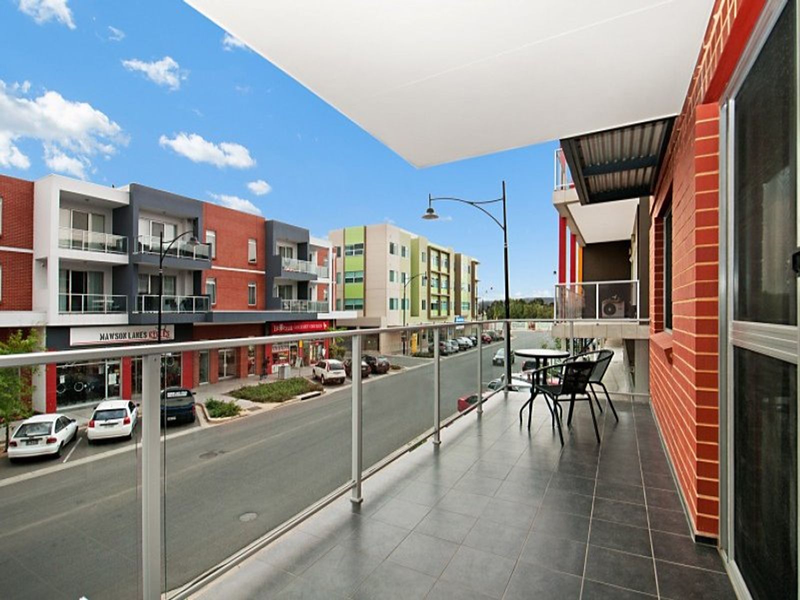 10/5, Mawson Lakes - Thumbnail 7