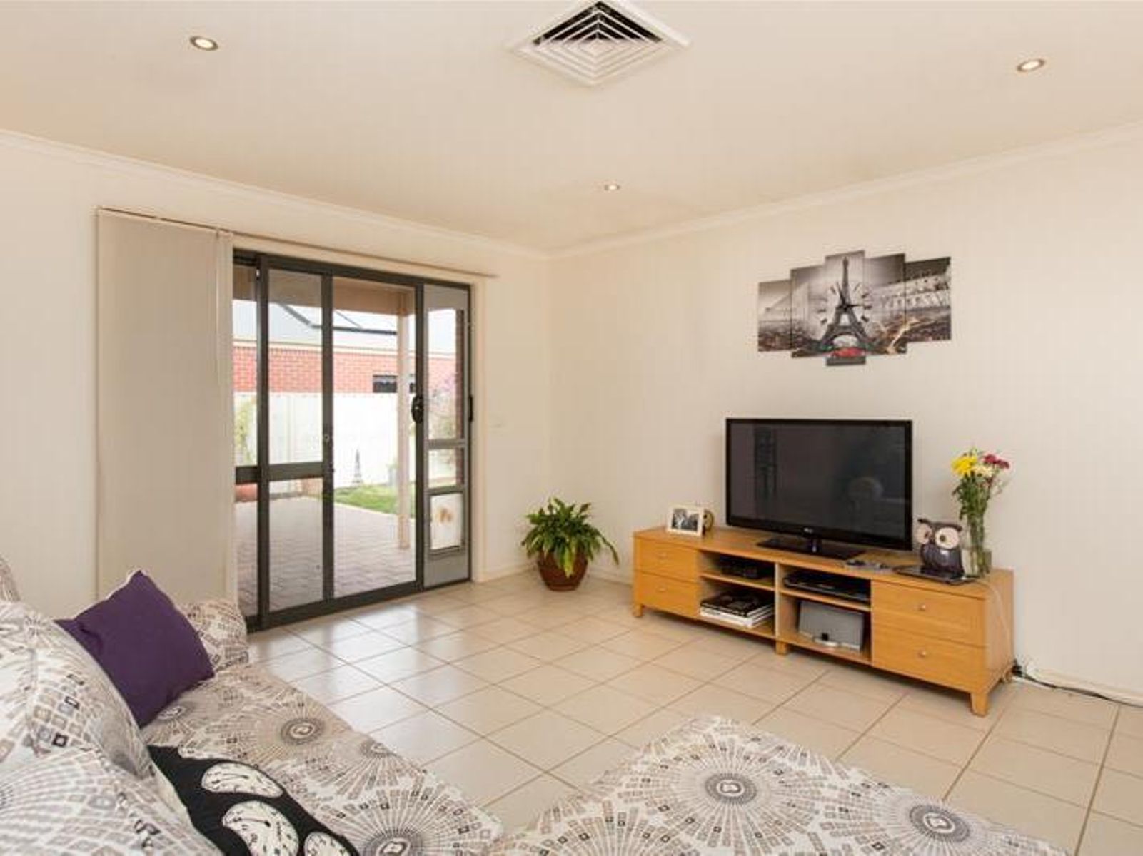8 Sotiri Court, Mildura - Thumbnail 2