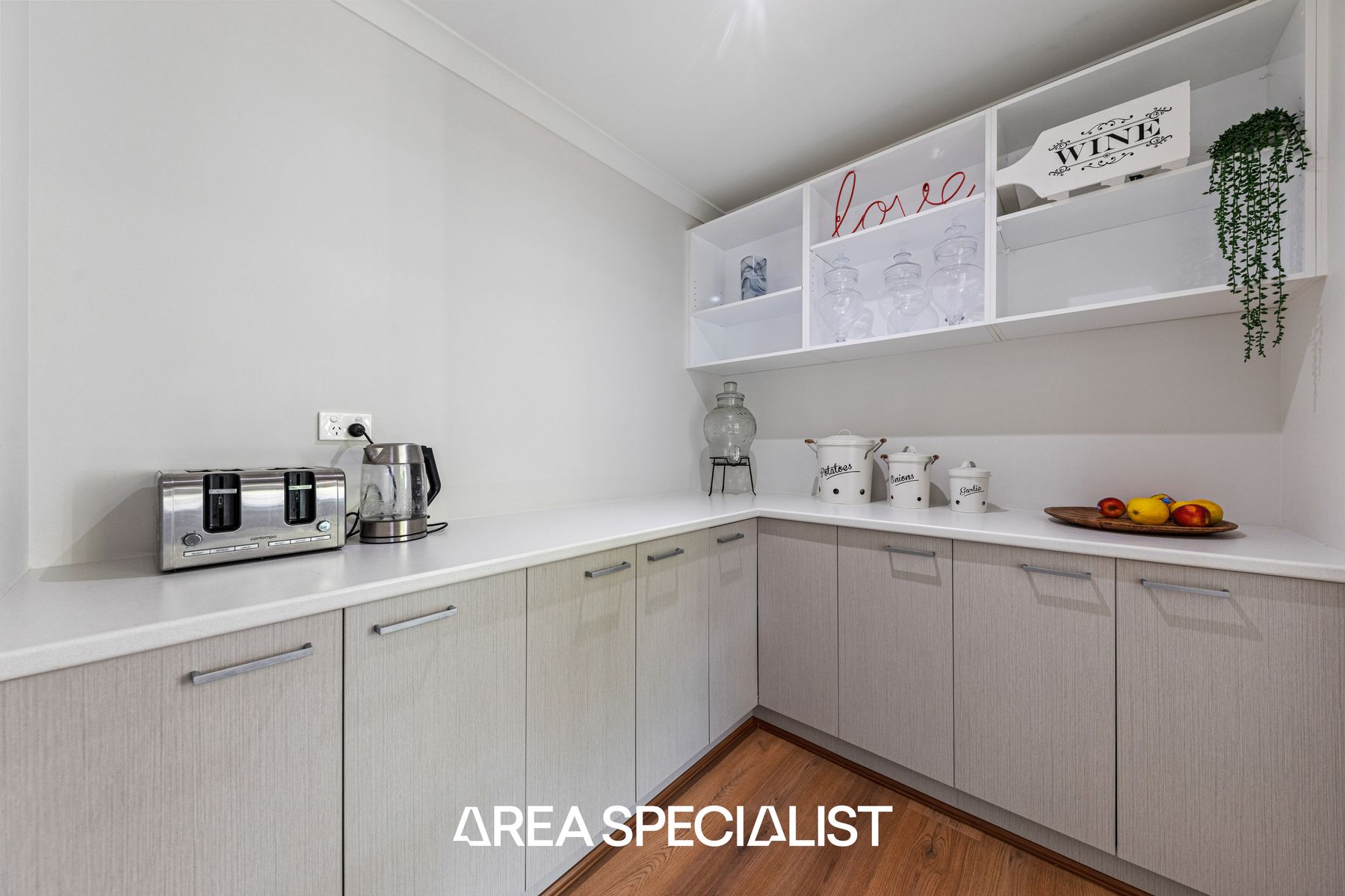 3 Viewgrand Drive, Pakenham, VIC 3810, Pakenham - Thumbnail 8