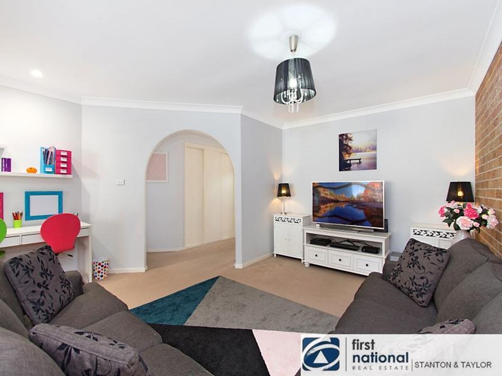 8B Raschke Street, Cambridge Park - Thumbnail 8