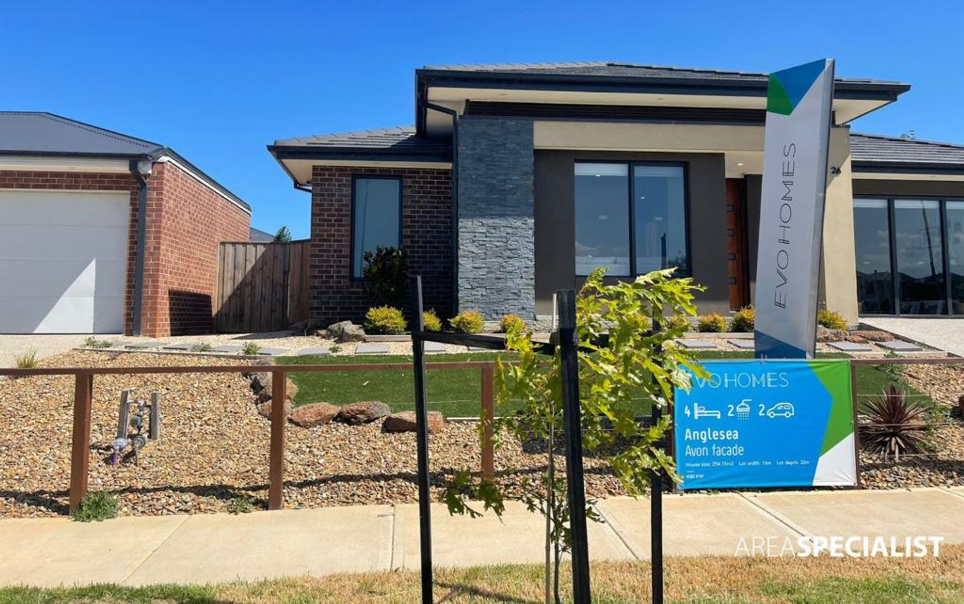 26 Wavertree Crescent, Werribee, VIC 3030, Werribee - Thumbnail 2